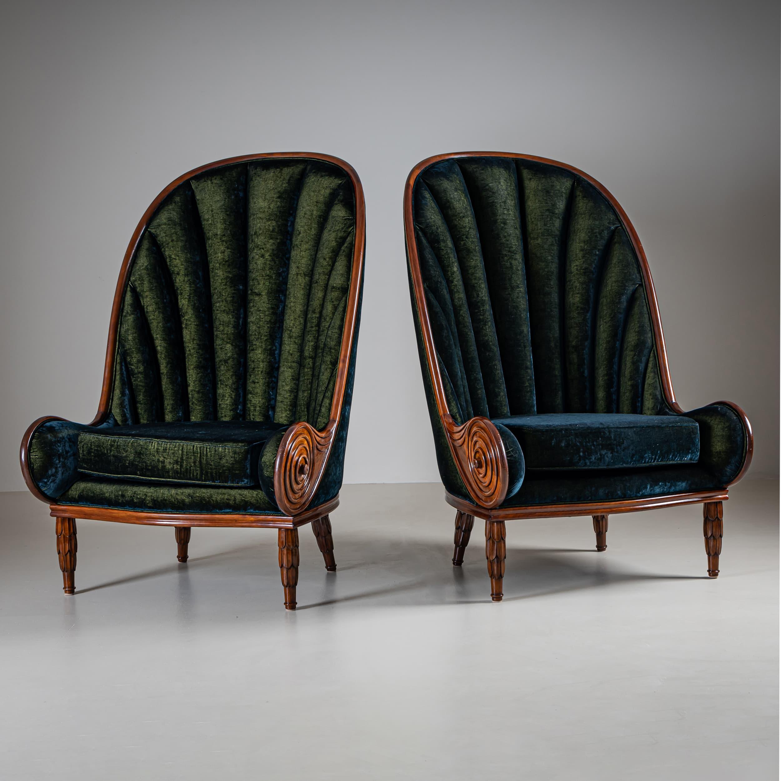 20th Century Pair of ‘Nautilus’ Armchairs by Paul Iribe for Annibale Colombo In Good Condition For Sale In New York, NY