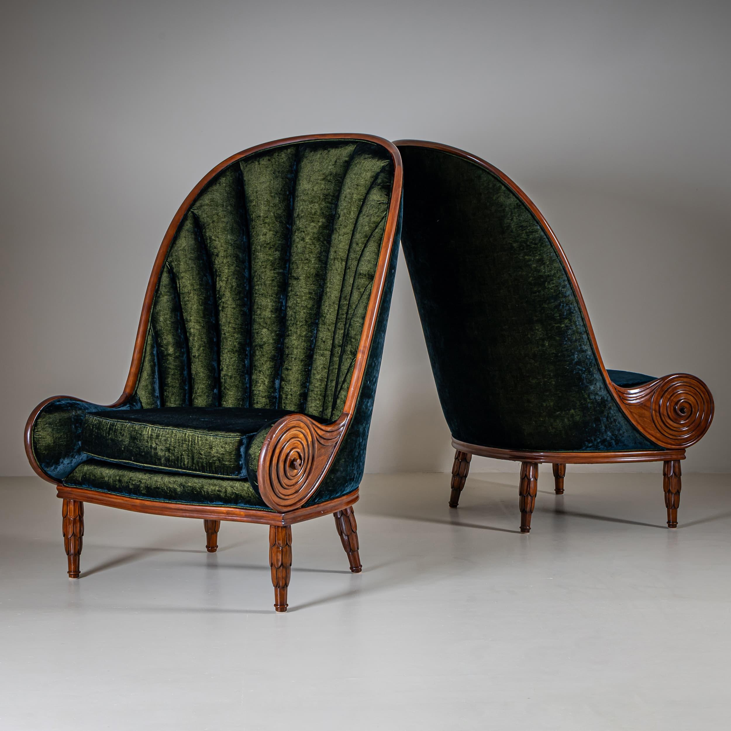 20th Century Pair of ‘Nautilus’ Armchairs by Paul Iribe for Annibale Colombo For Sale 1