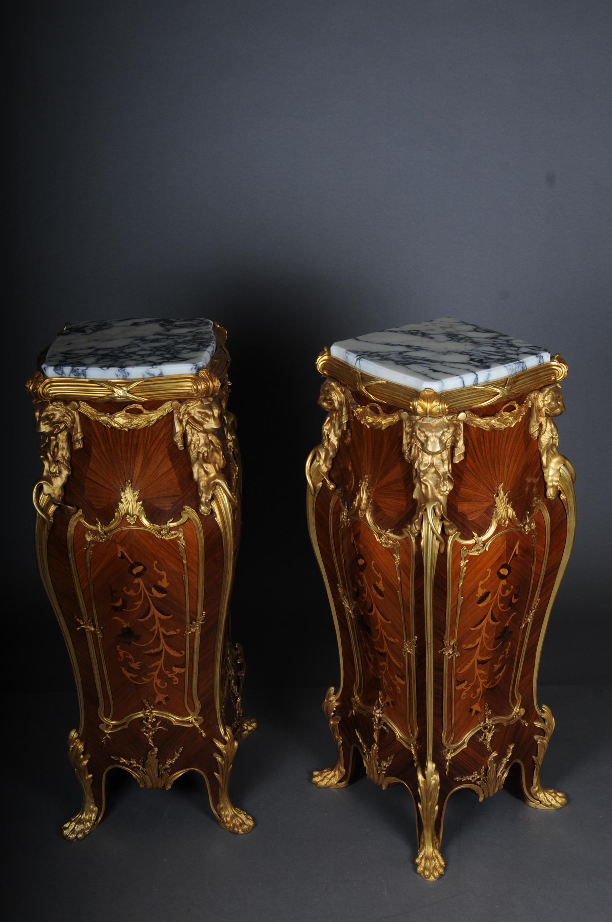 20th Century Pair of Ormolu Pedestals / Column After François Linke Bronze Valid In Good Condition For Sale In Berlin, DE