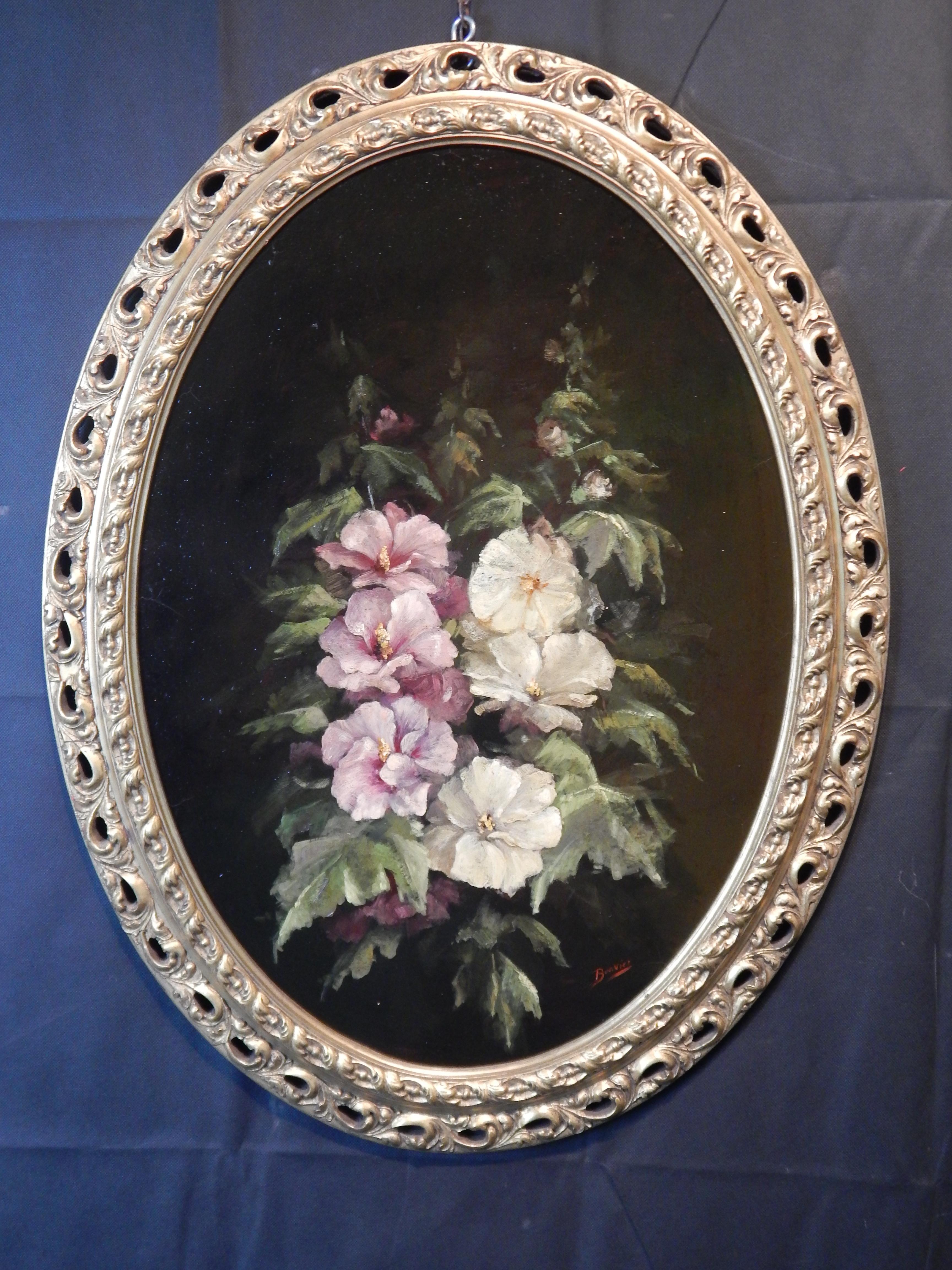 20th Century Pair of Oval Paintings on Flowers with Golden Frame In Good Condition In Badia Polesine, Rovigo