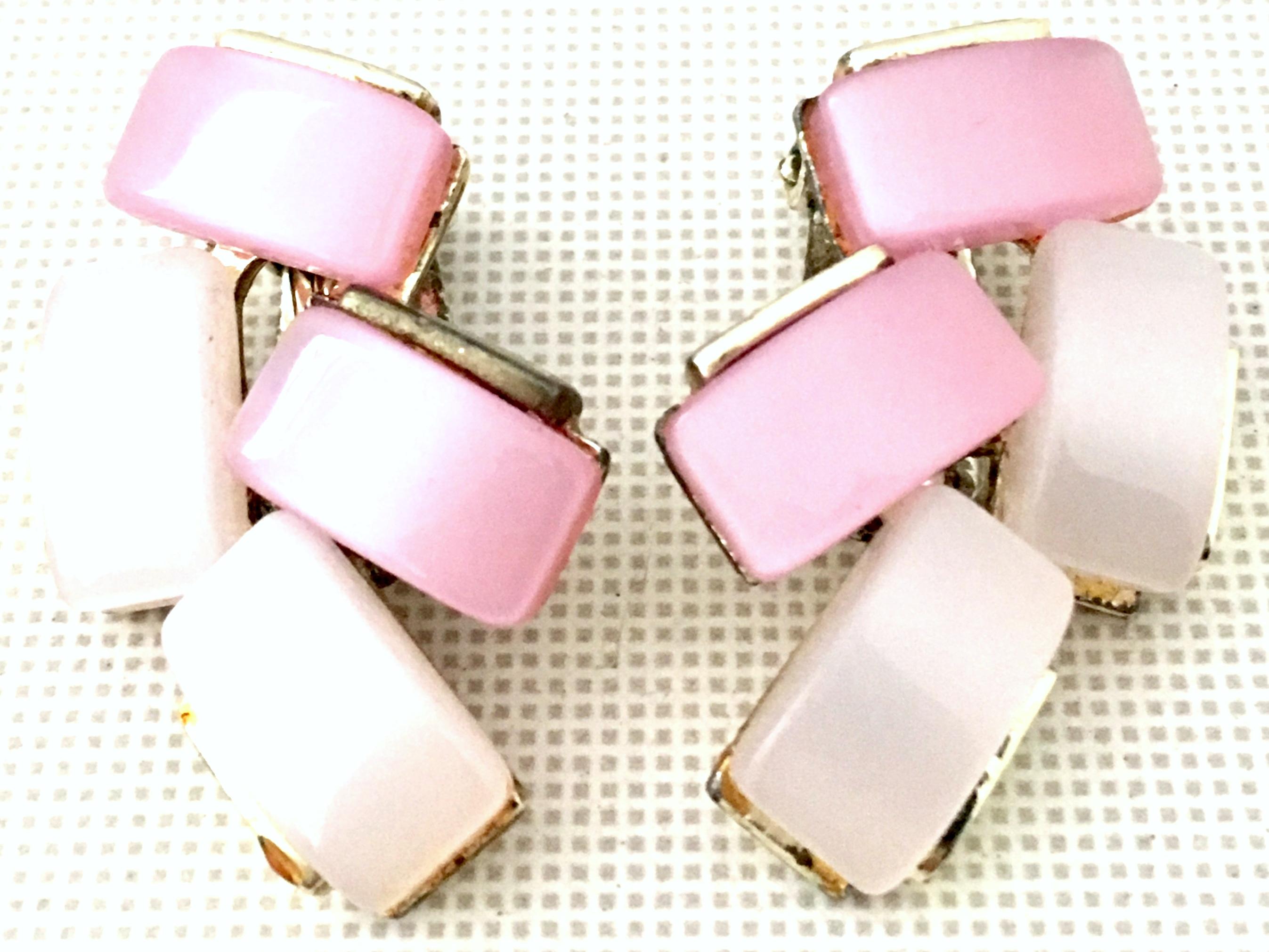 20th Century Pair Of Pink Lucite & Silver Earrings by Coro For Sale 3