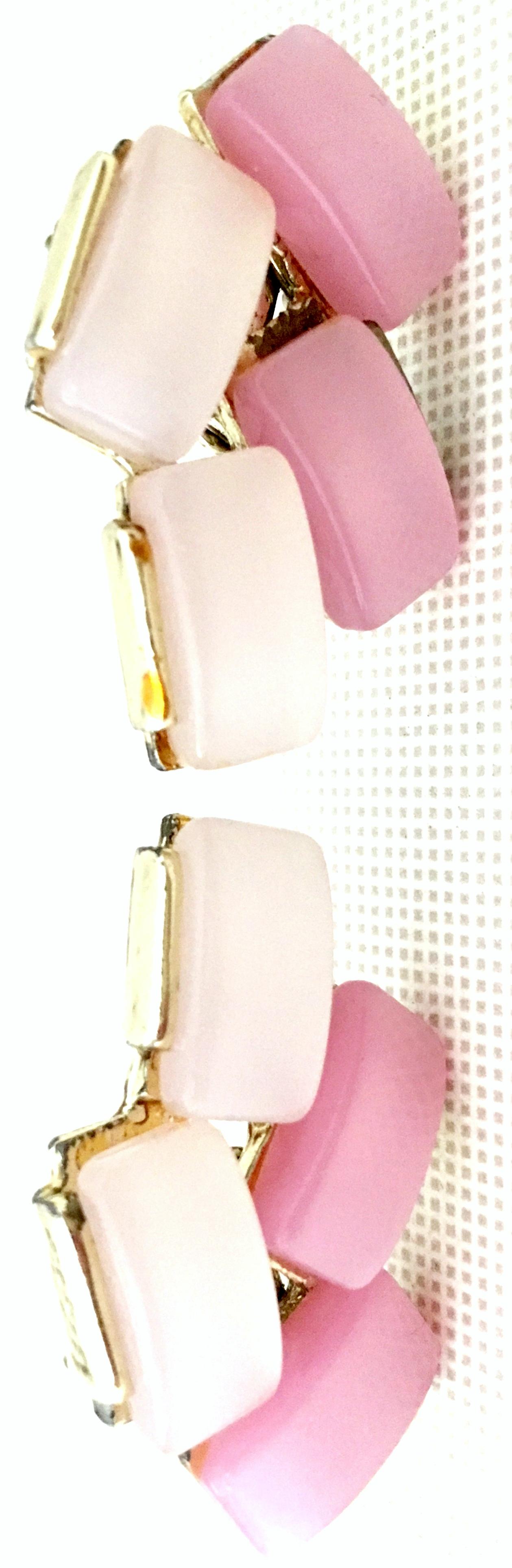 20th Century Pair Of Pink Lucite & Silver Earrings by Coro For Sale 4