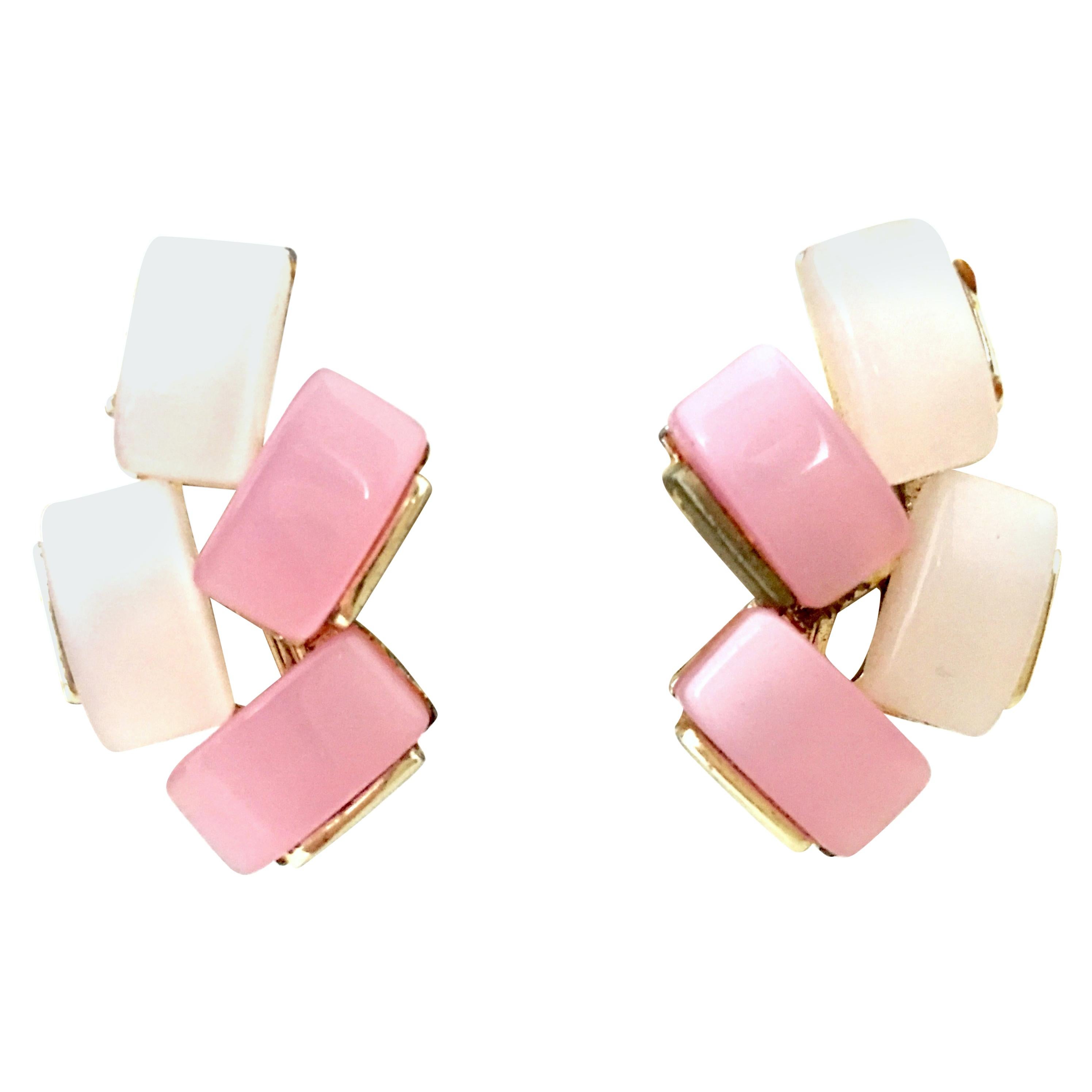 20th Century Pair Of Pink Lucite & Silver Earrings by Coro For Sale