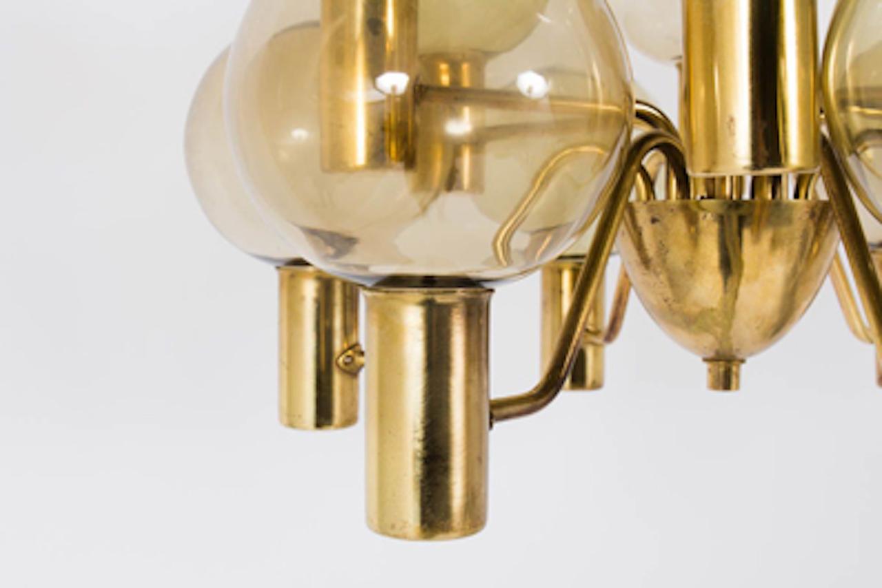 20th Century Pair of Scandinavian Chandeliers by Hans Agne Jakobsson, 1960s In Good Condition For Sale In LEGNY, FR