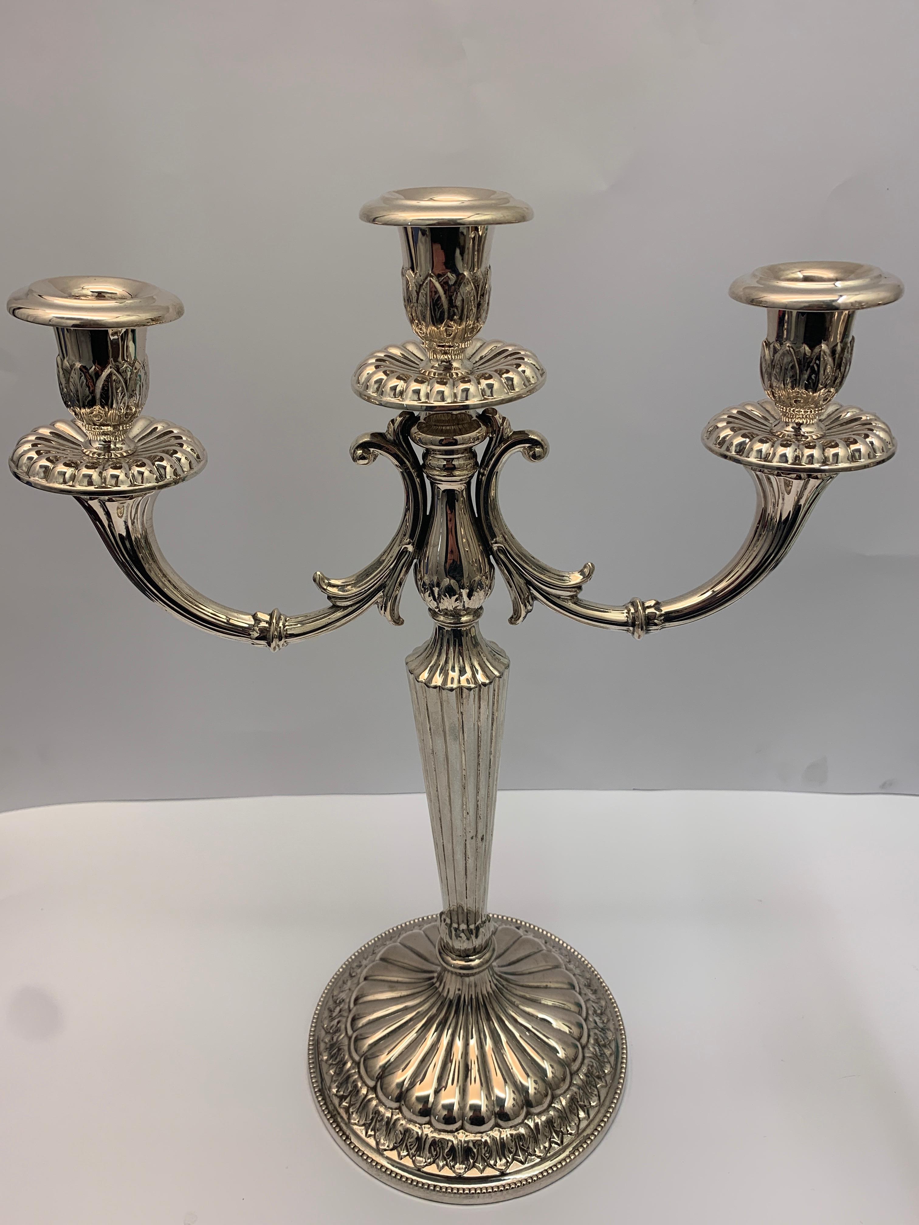 English 20th Century Pair of Silver Candelabra Made in Italy For Sale