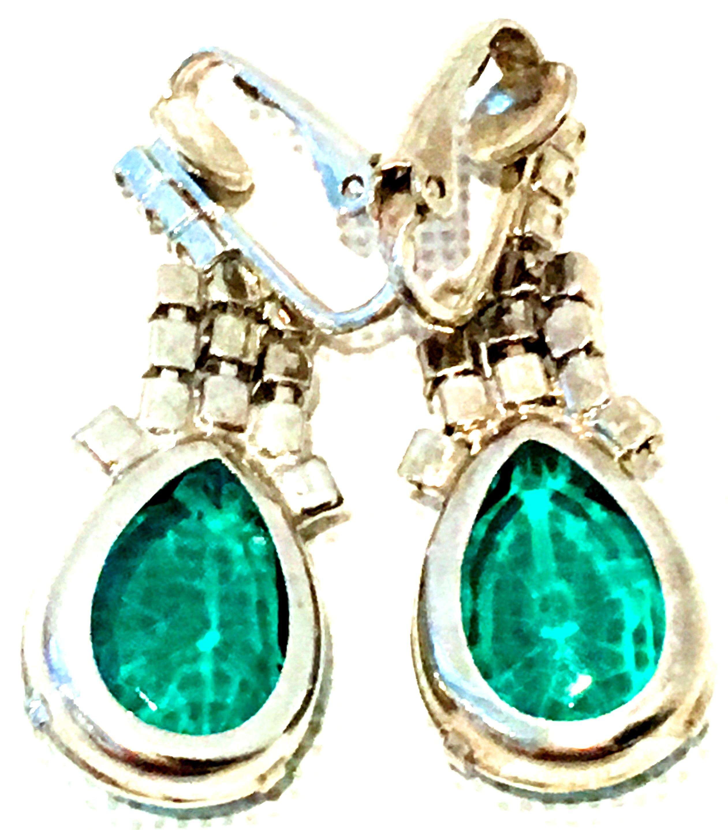 20th Century Pair Of Silver & Swarovski Crystal Drop Earrings For Sale 3