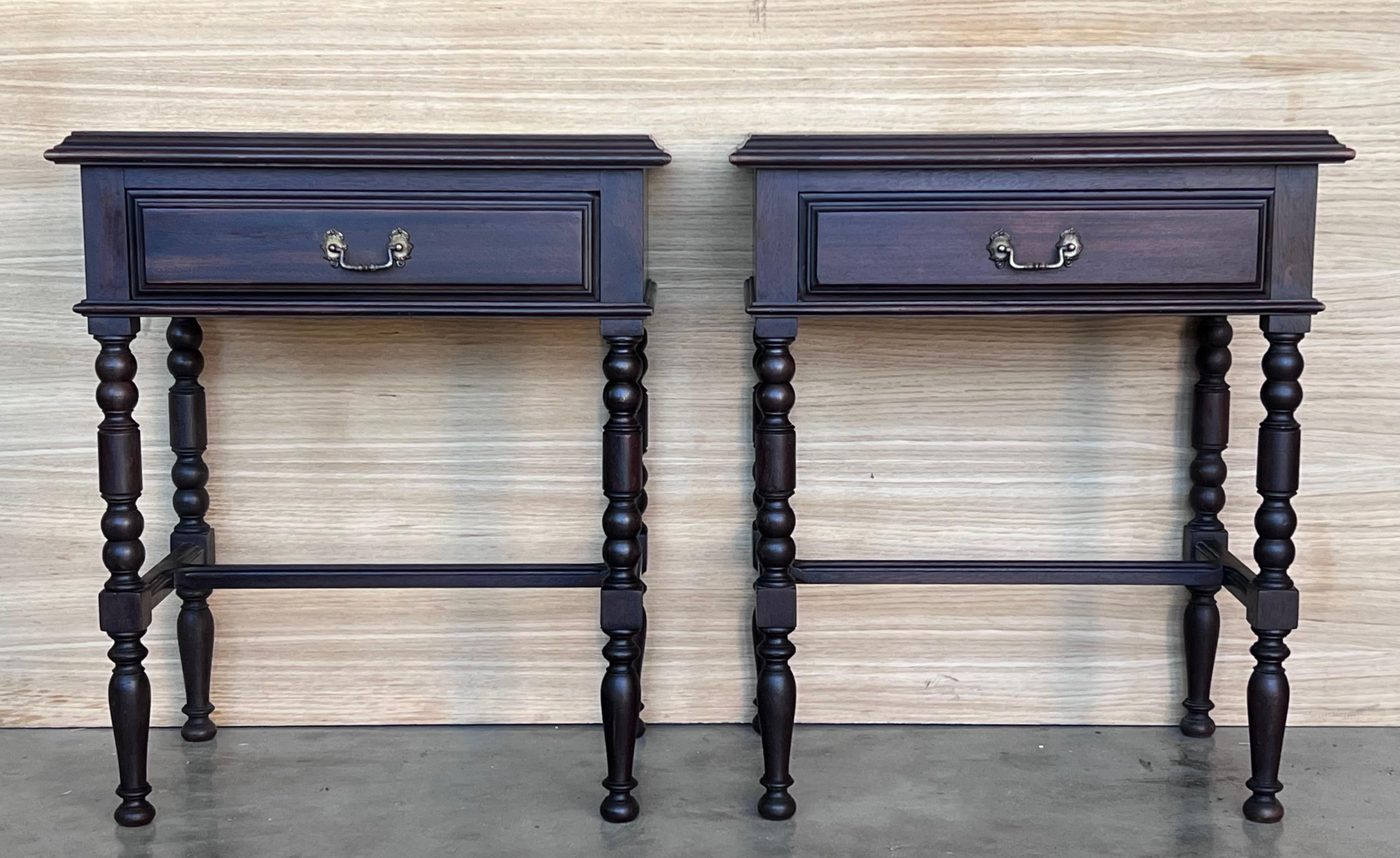 Spanish Colonial 20th Century Pair of Solid Carved French Nightstands with Drawer