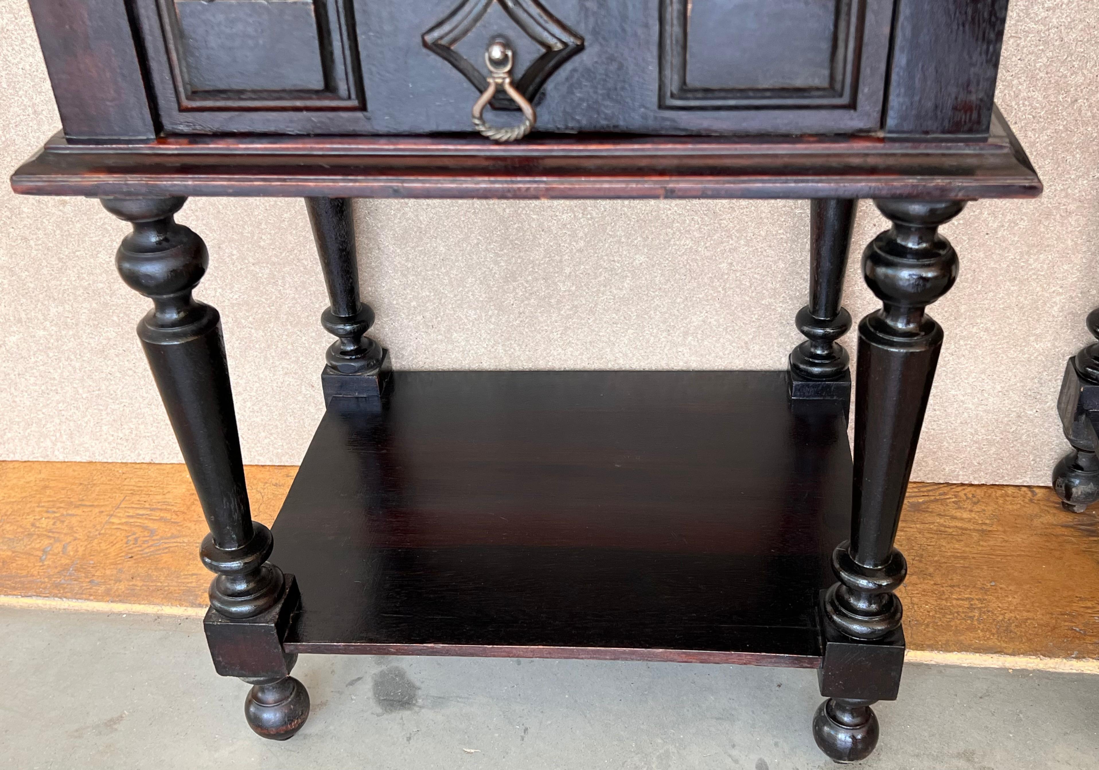 20th Century Pair of Solid Carved French Nightstands with Low Shelve For Sale 7
