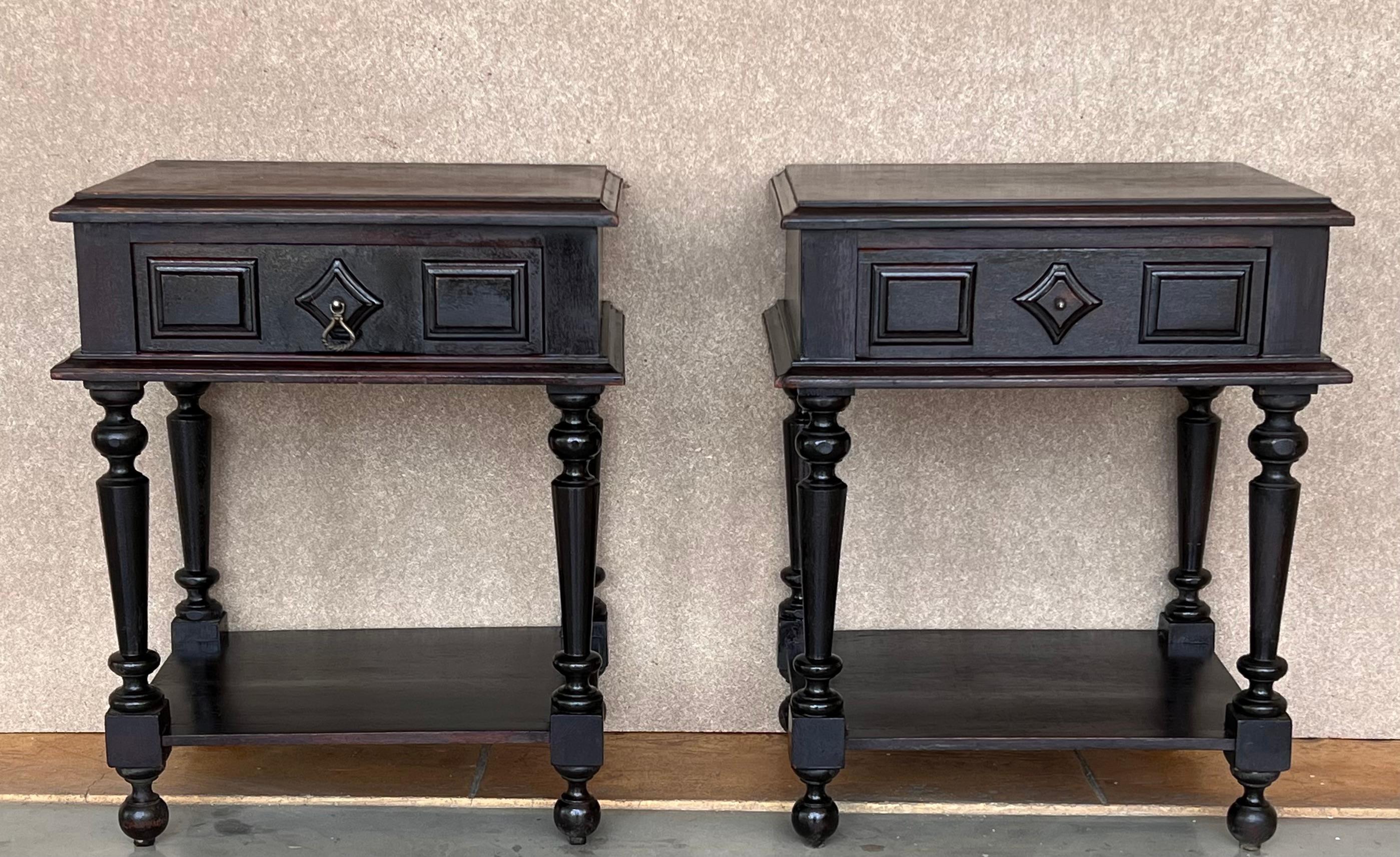 20th Century Pair of Solid Carved French Nightstands with Low Shelve For Sale 2