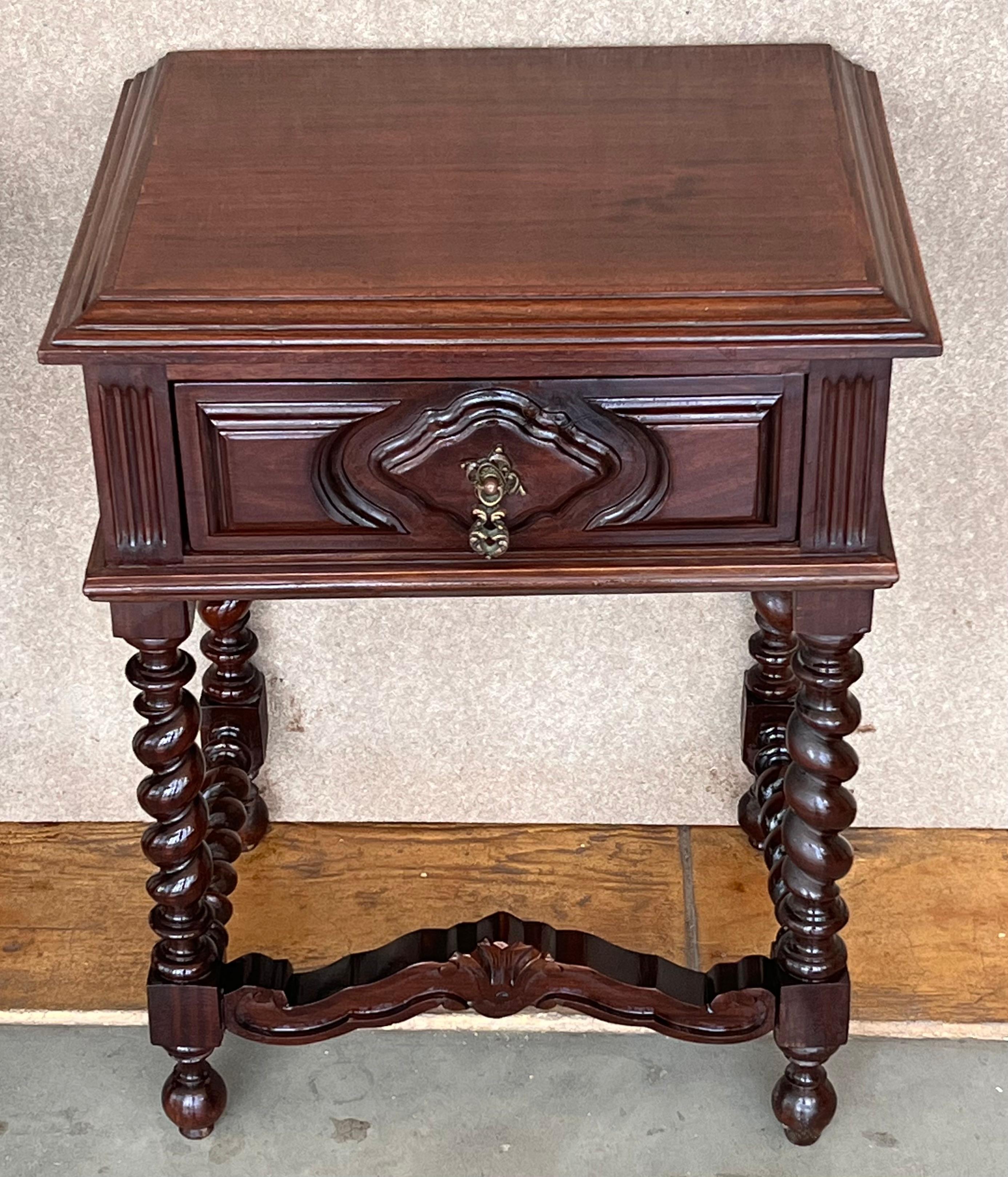 Walnut 20th Century Pair of Solid Carved French Nightstands with Solomonic Columns For Sale