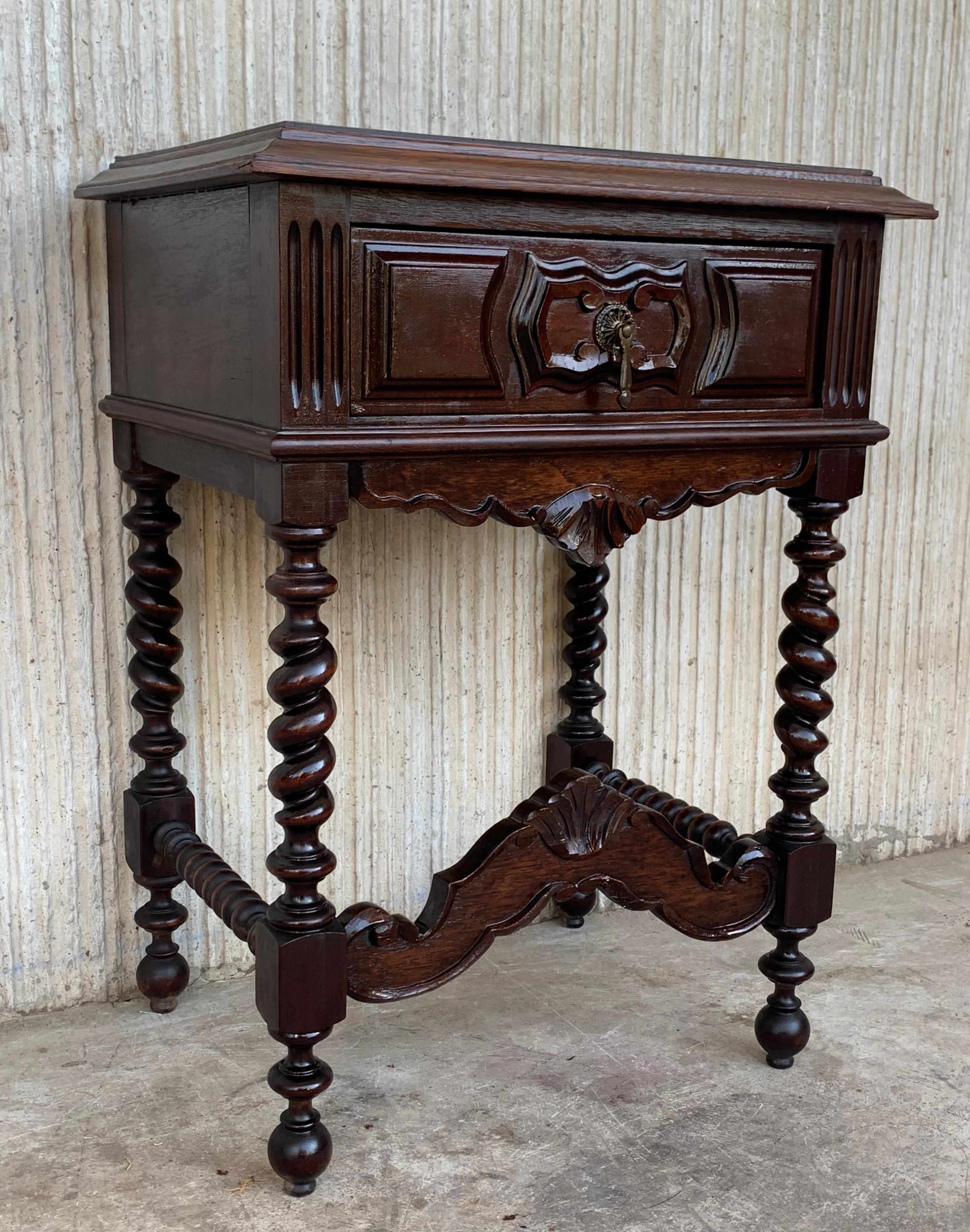 20th Century Pair of Solid Carved French Nightstands with Turned Columns 3