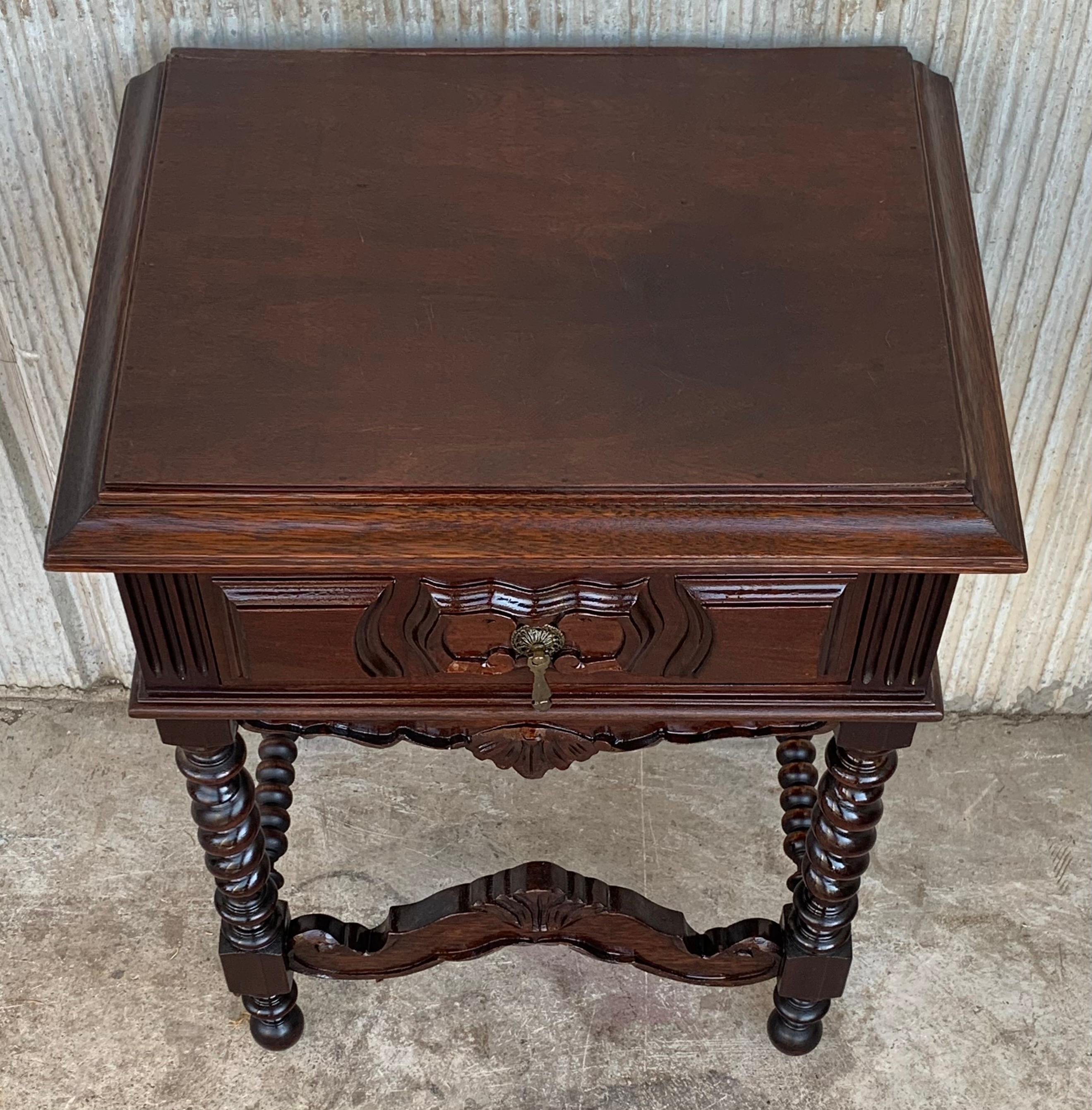 20th Century Pair of Solid Carved French Nightstands with Turned Columns For Sale 4