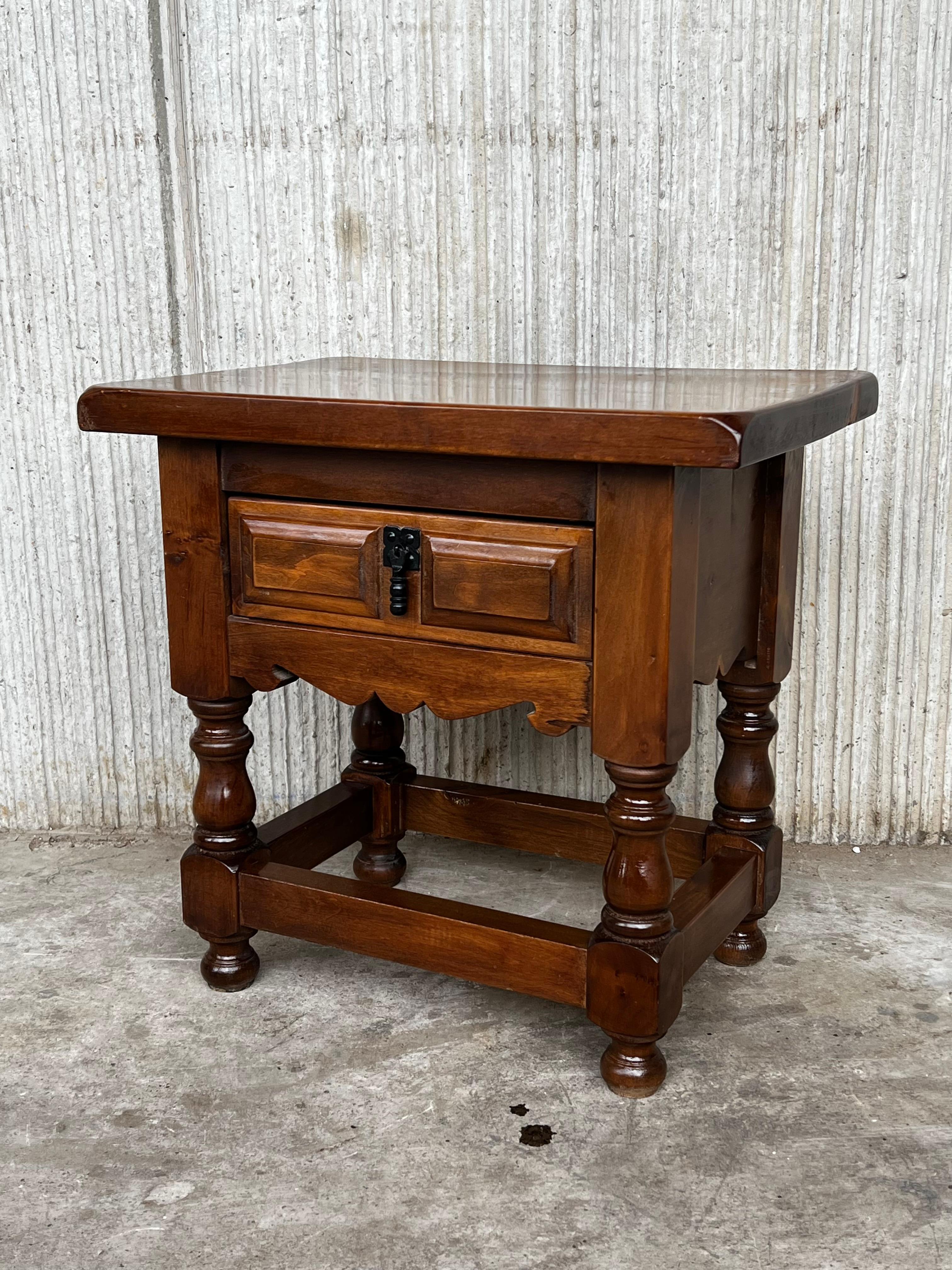 Spanish Colonial 20th Century Pair of Spanish Nightstands with Carved Drawer and Iron Hardware