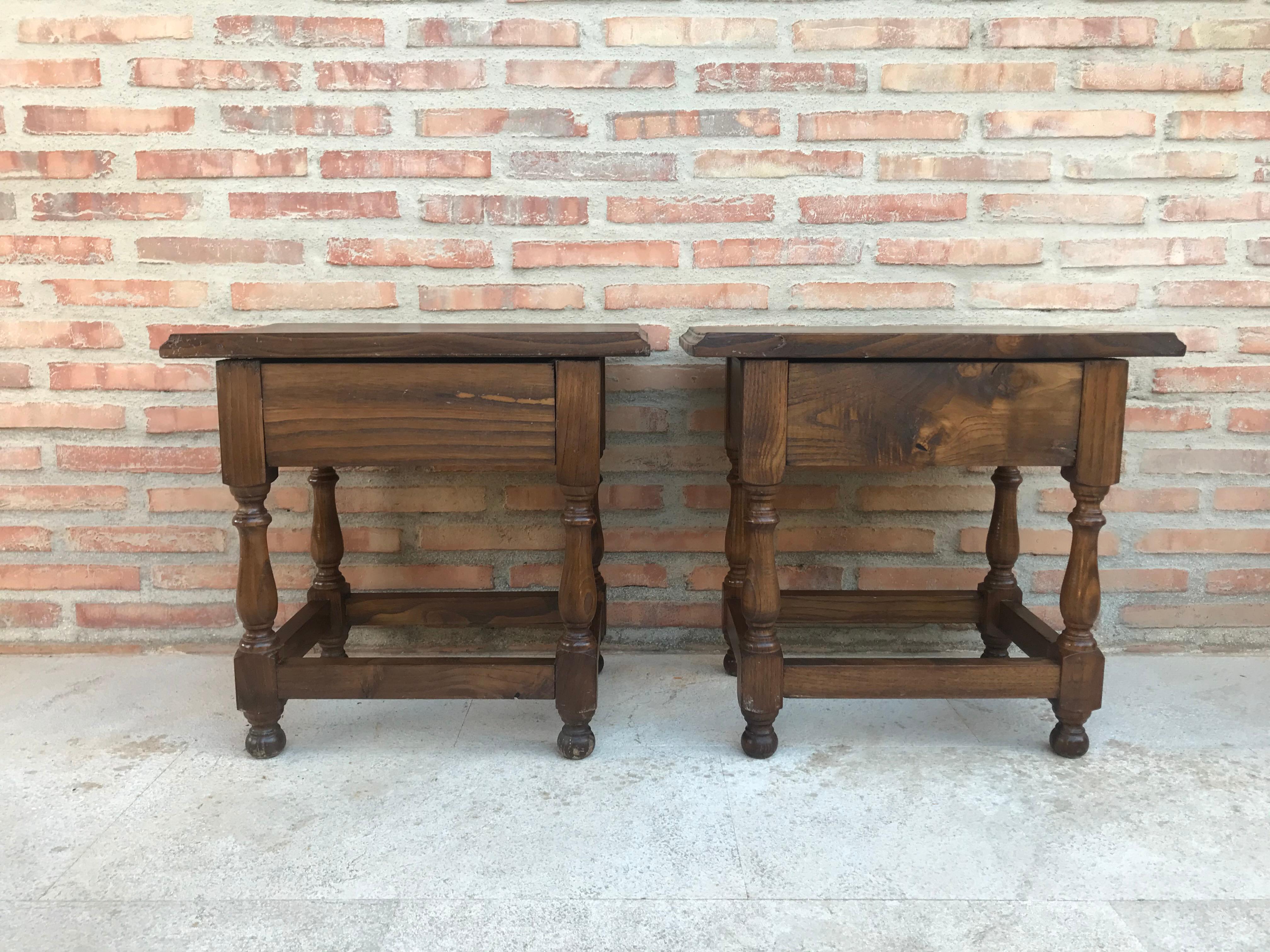 Carved 20th Century Pair of Spanish Nightstands with Drawer and Iron Hardware