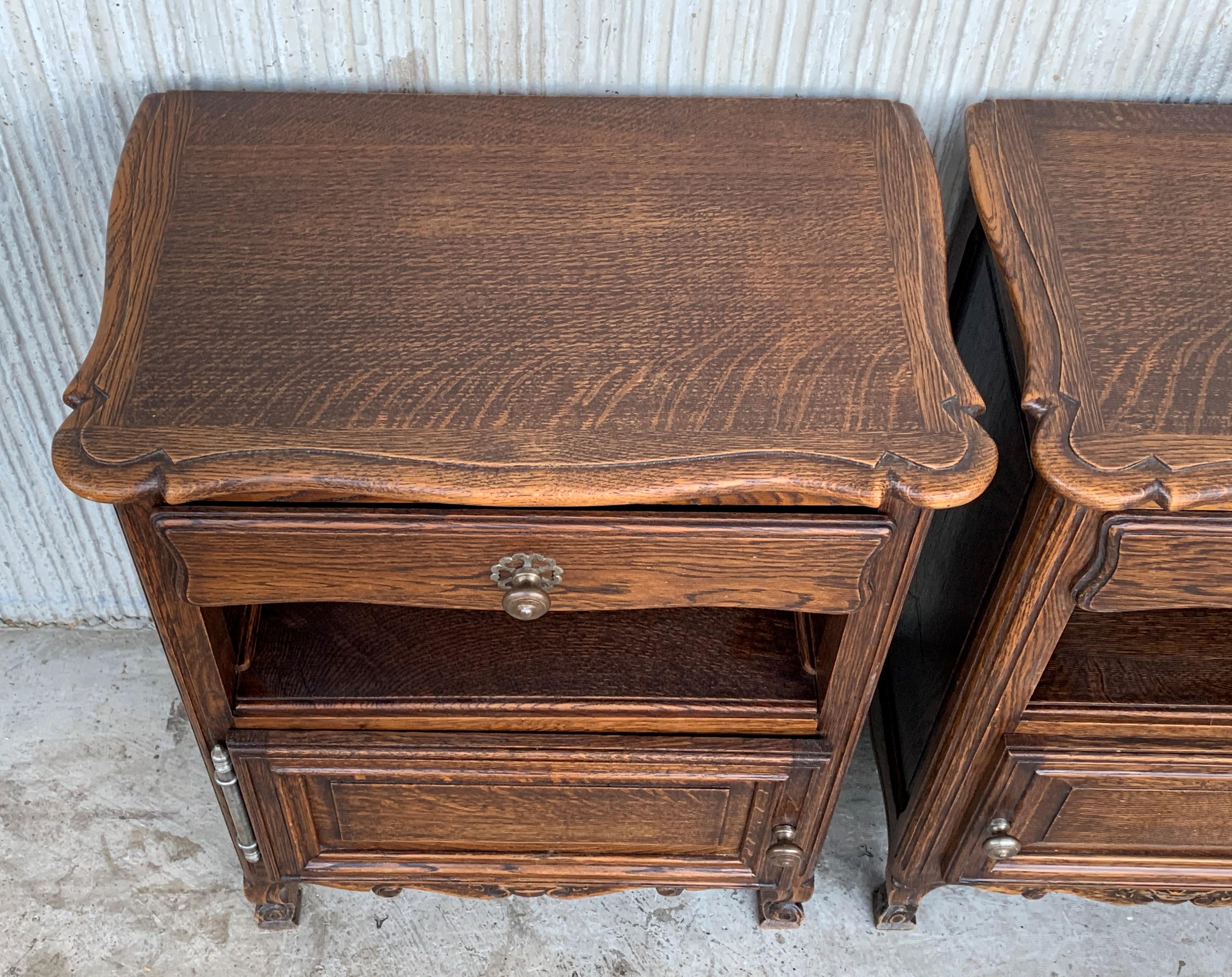 Walnut 20th Century Pair of Spanish Nightstands with Drawer, Open Shelf and Low Door