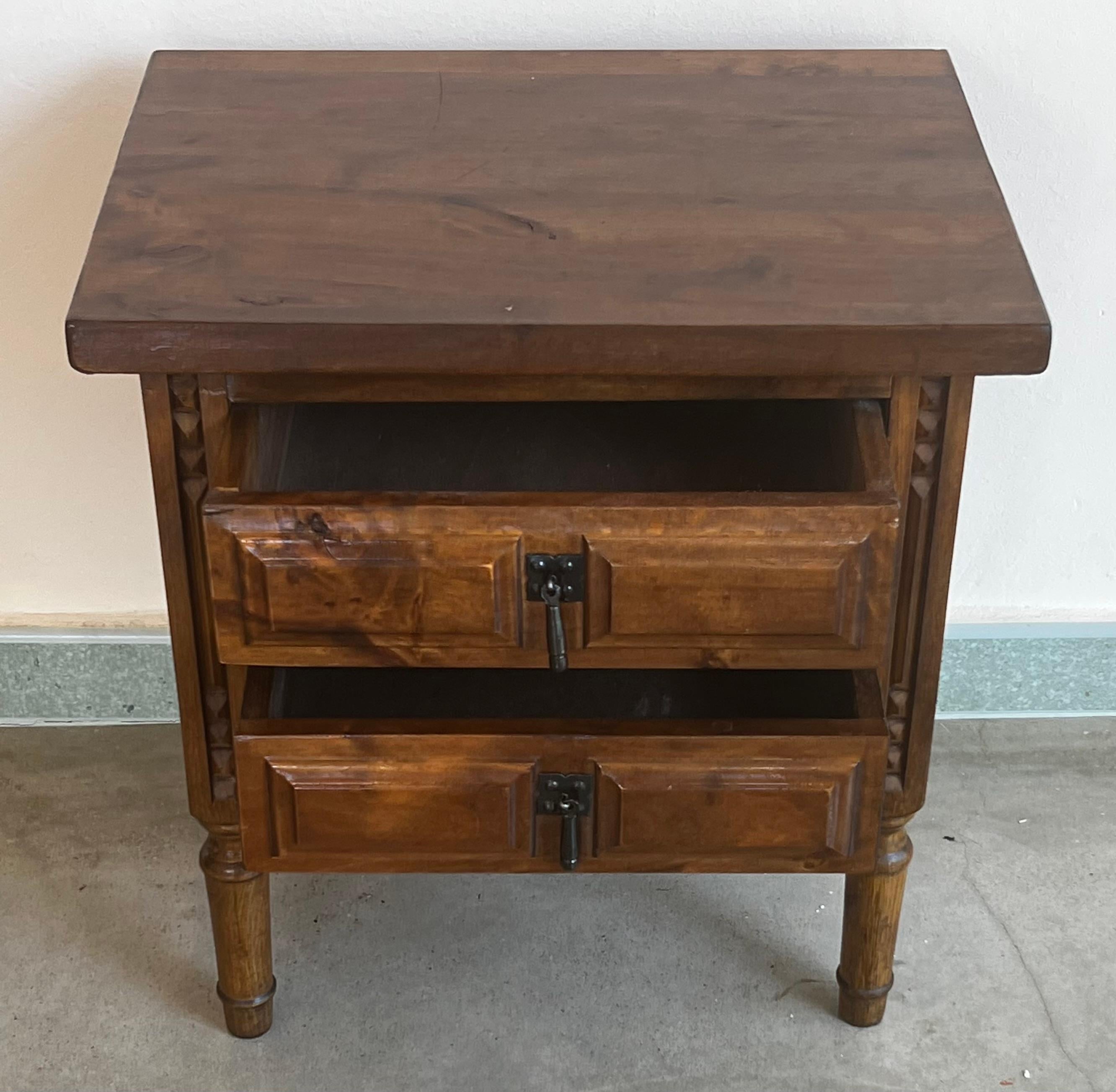 20th Century Pair of Spanish Nightstands with Two Drawers and Iron Hardware 5