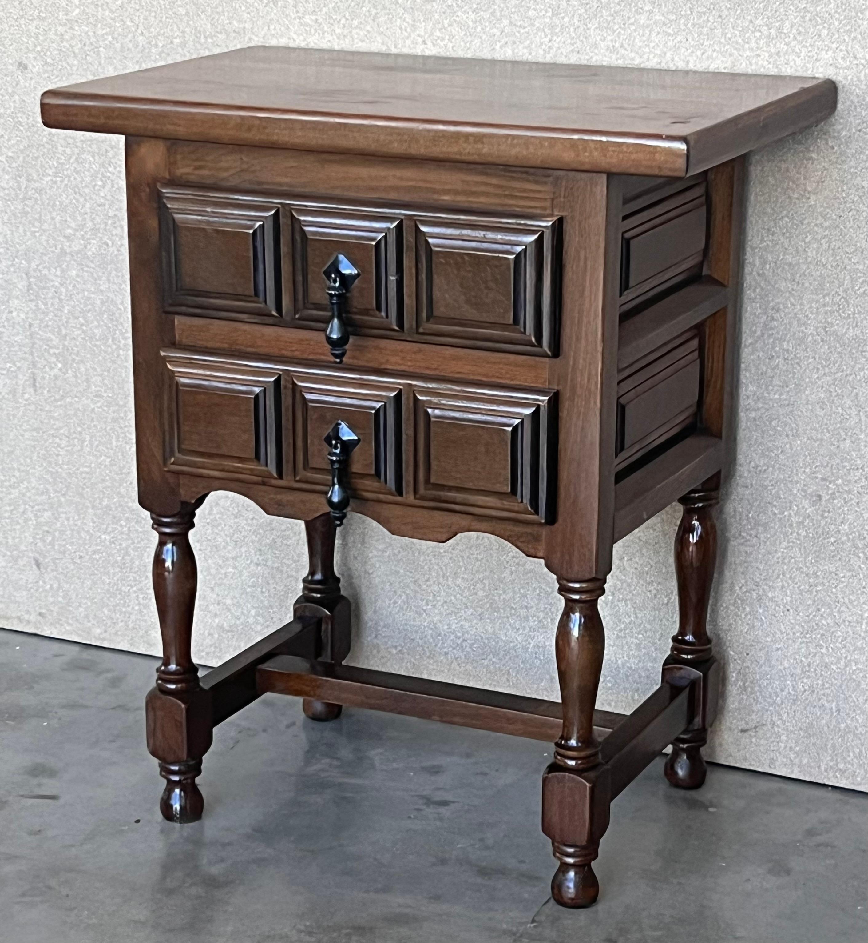 20th Century Pair of Spanish Nightstands with Two Drawers and Iron Hardware In Good Condition In Miami, FL
