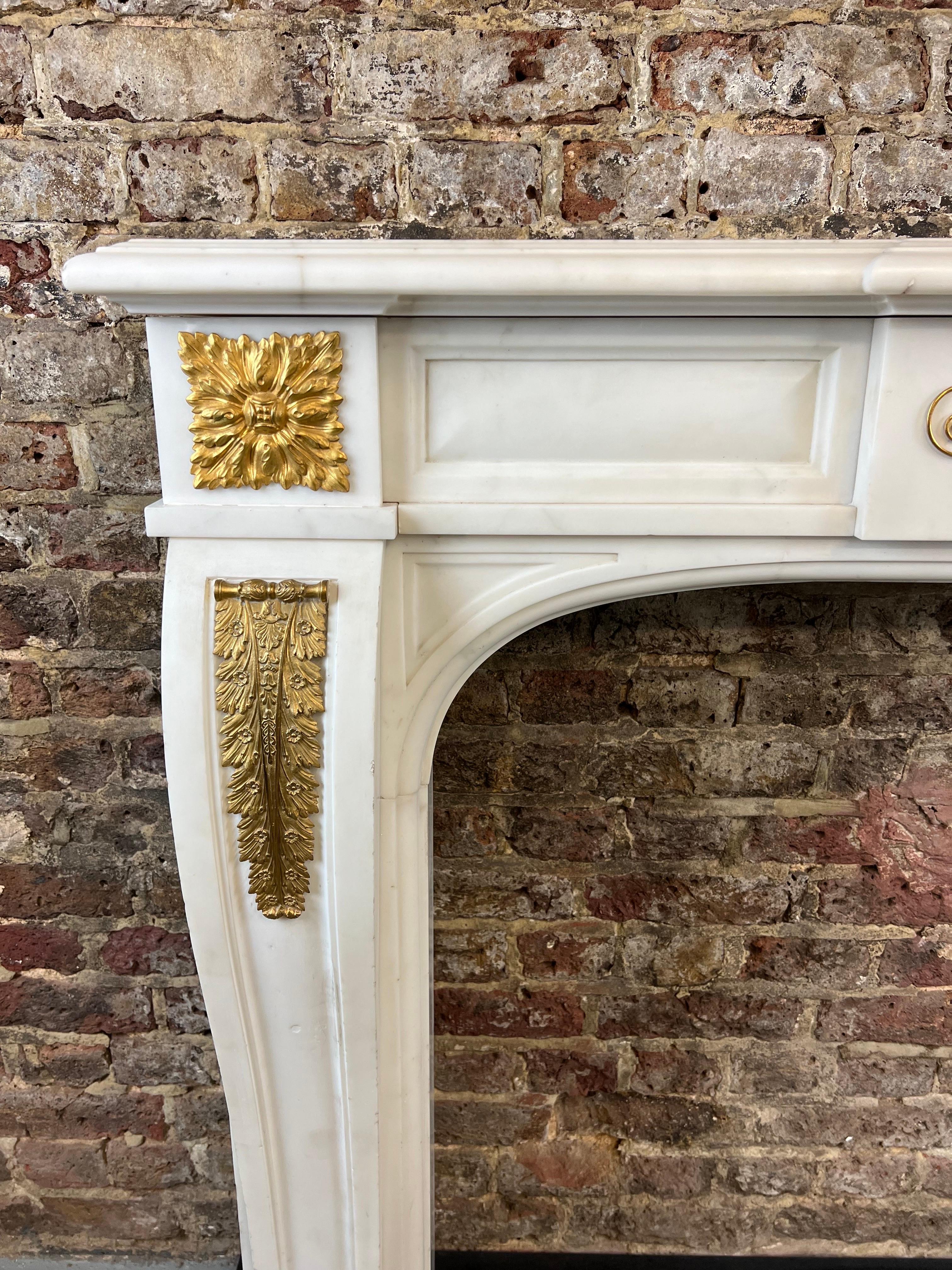 20th Century Pair of Statuary Marble & Ormolu Fireplaces For Sale 11