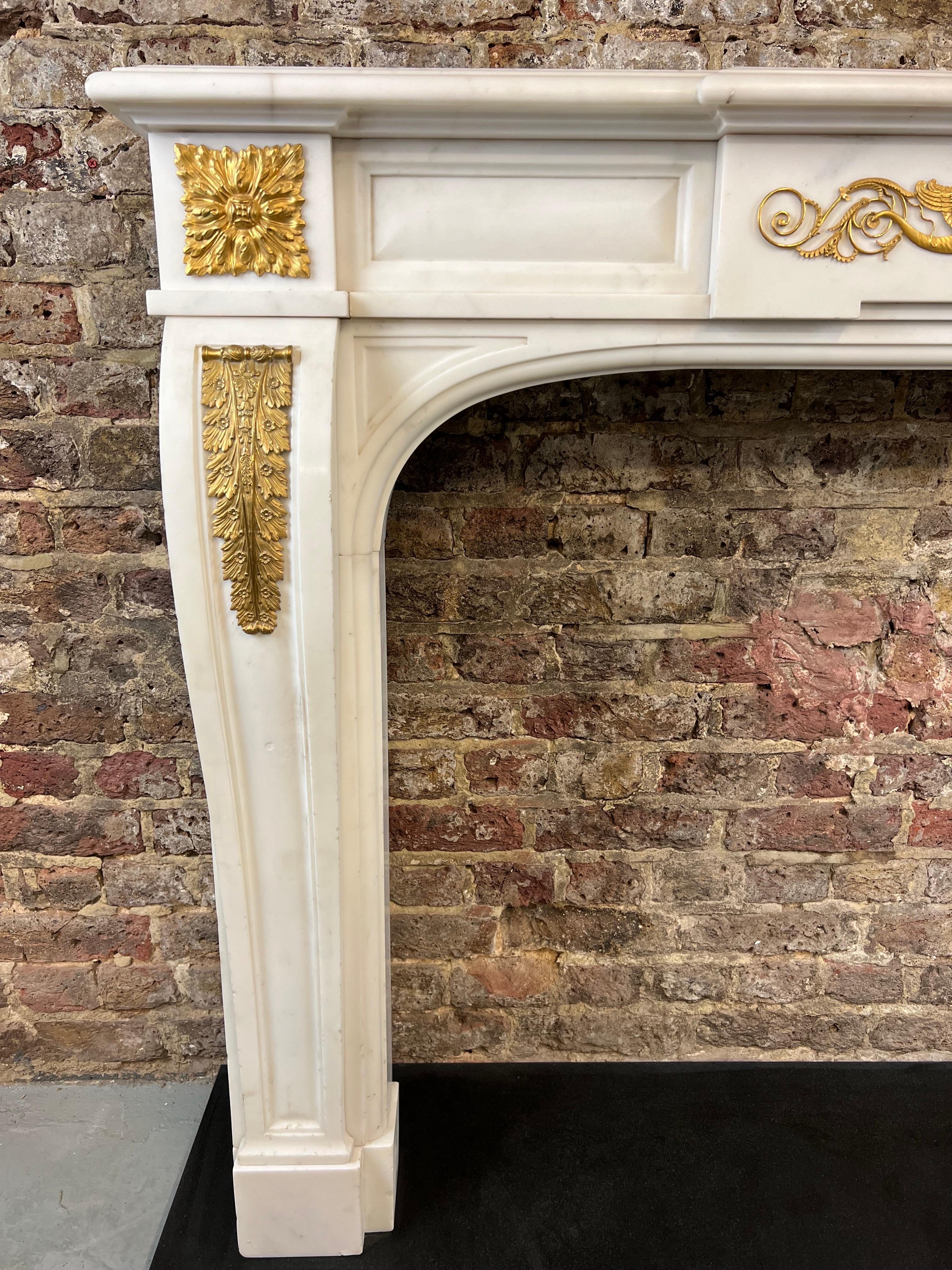 20th Century Pair of Statuary Marble & Ormolu Fireplaces For Sale 1