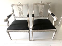 Schwedische Sessel im Gustavianischen Stil des 20. Jahrhunderts, bemalt