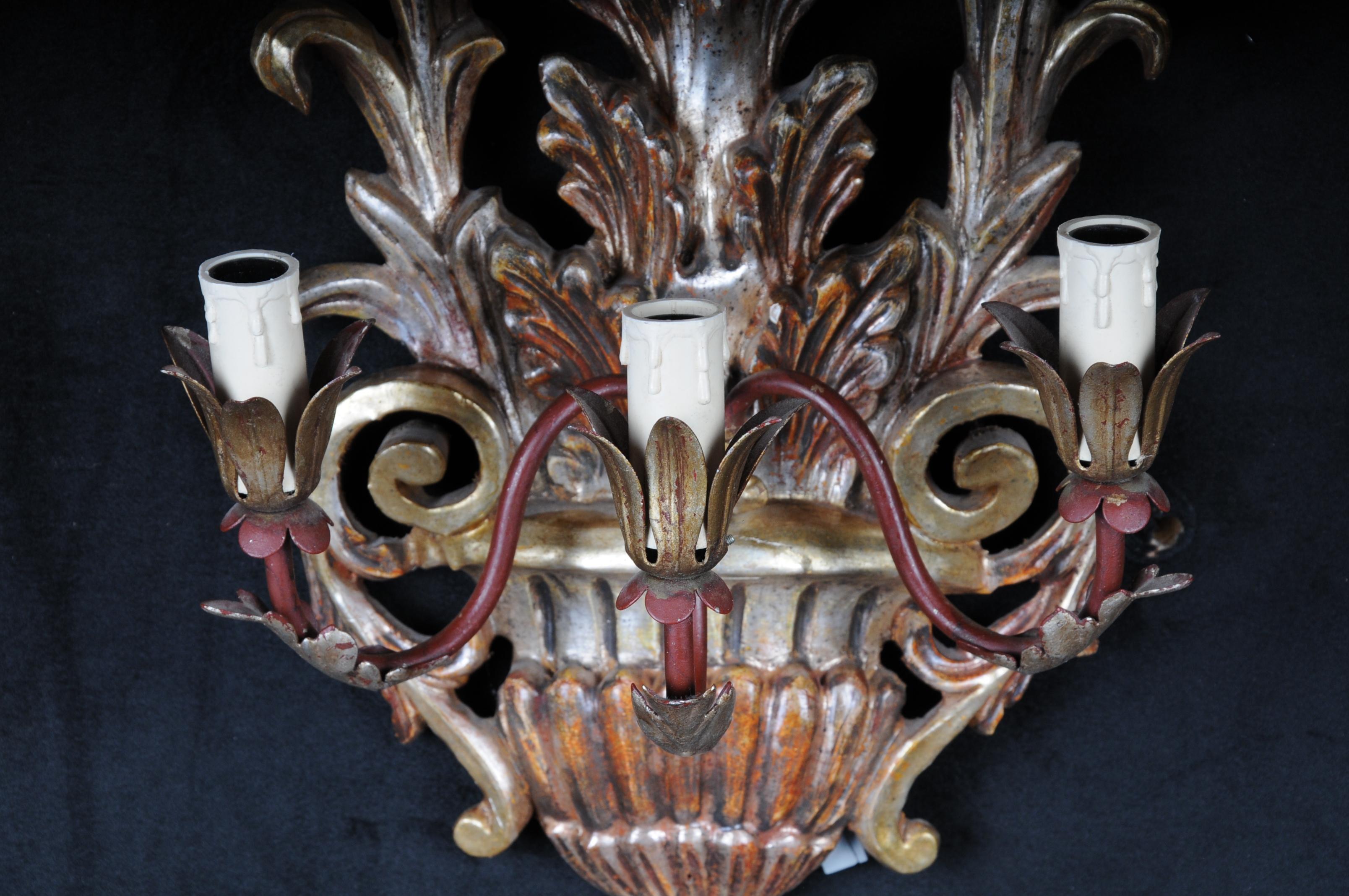 Wood 20th Century Pair of Venetian Wall Sconces, Italy For Sale