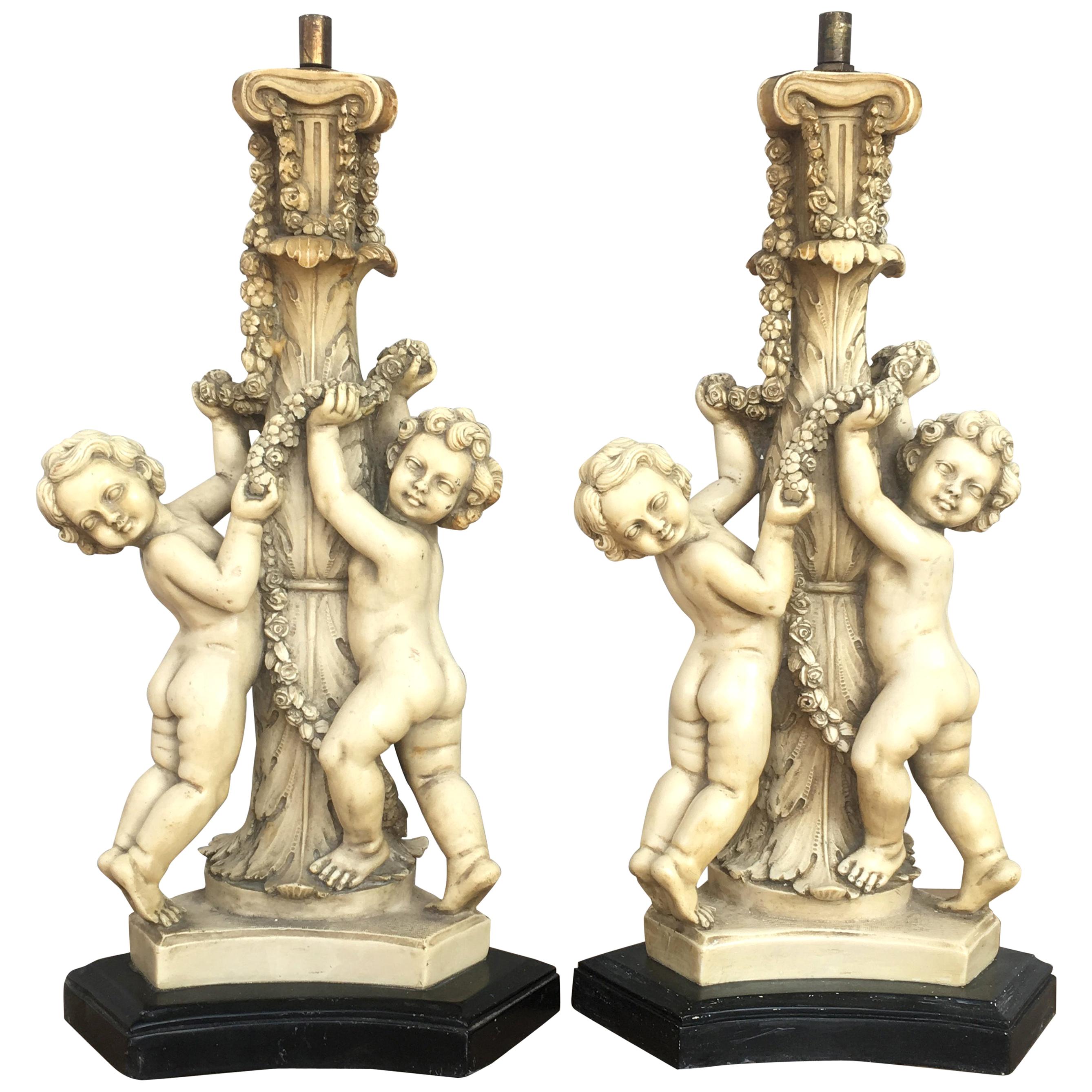 20th Century Pair of White Resin Cherub Lamps on Wooden Bases by G. Ruggeri