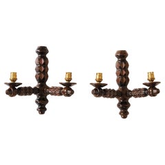 Coppia di applique in legno intagliato a mano del XX secolo nello stile di Dudouyt