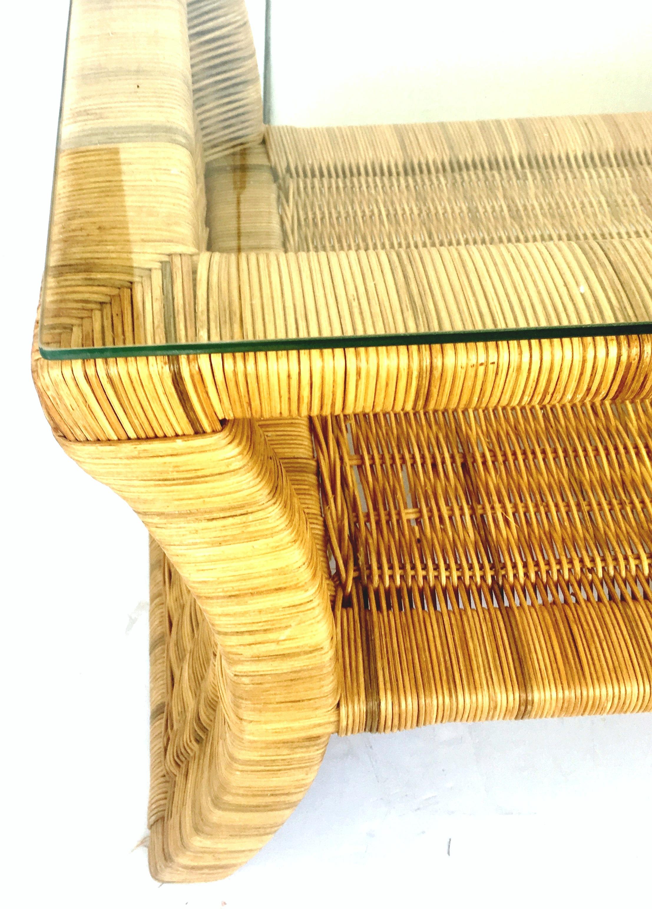 20th Century Pair Of Woven Rattan Glass Top Side Tables For Sale 4