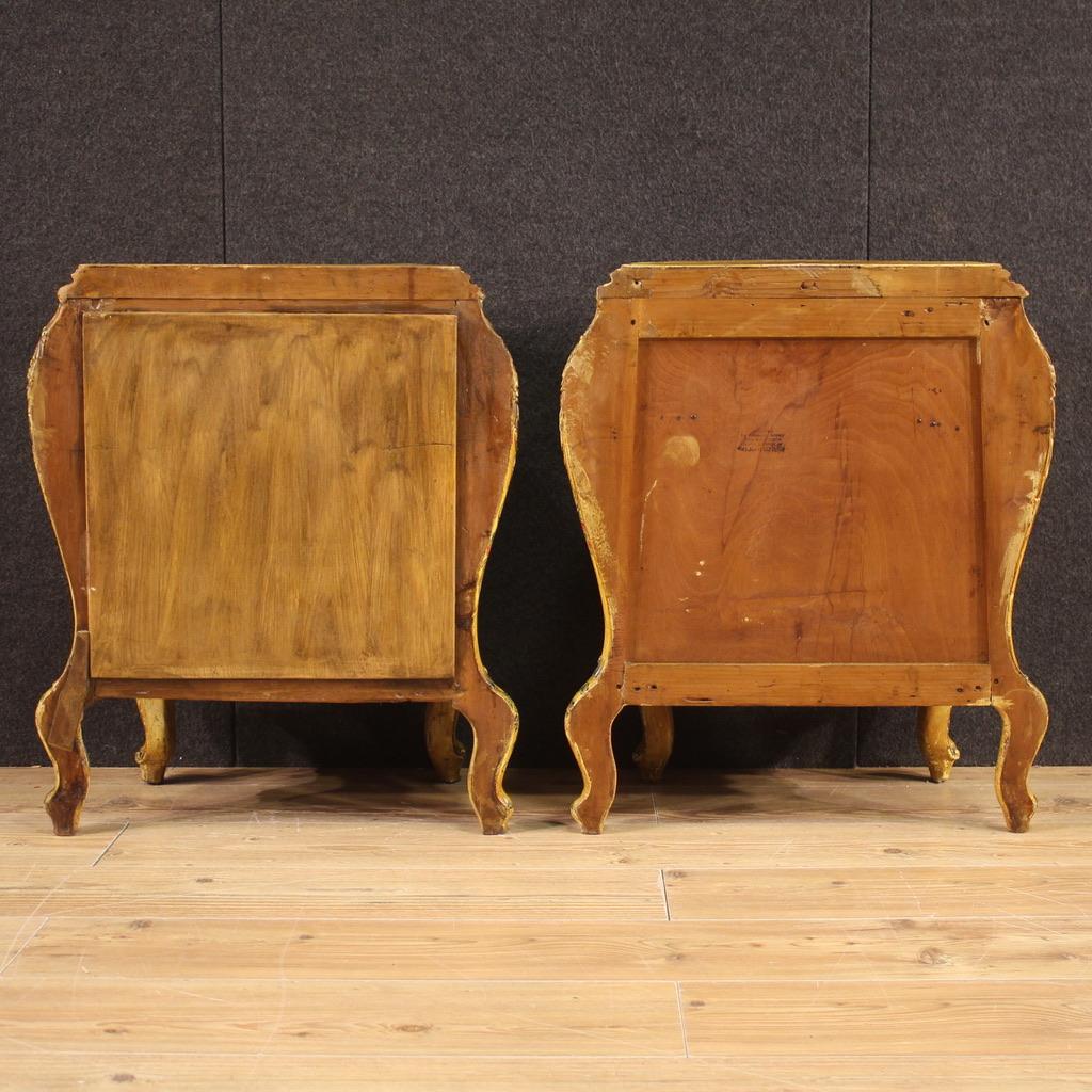 20th Century Pair Sculpted Lacquered Painted Wood Venetian Bedside Tables, 1960 In Good Condition In Vicoforte, Piedmont