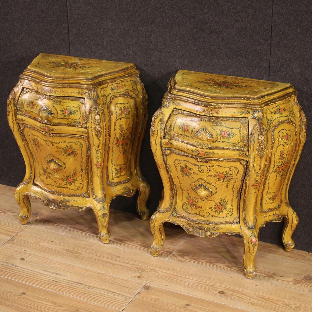 20th Century Pair Sculpted Lacquered Painted Wood Venetian Bedside Tables, 1960 4