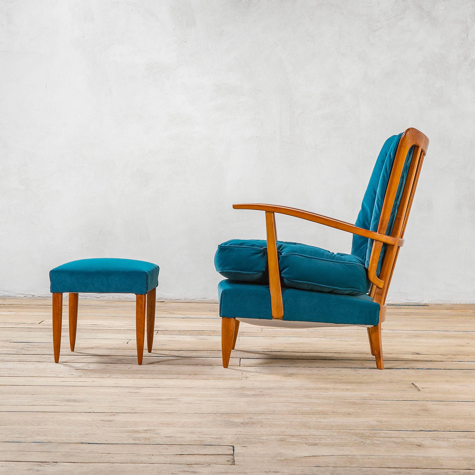 Mid-Century Modern Fauteuil et Pouf en Wood et tapisserie de Paolo Buffa du 20e siècle pour Marelli, années 50 en vente