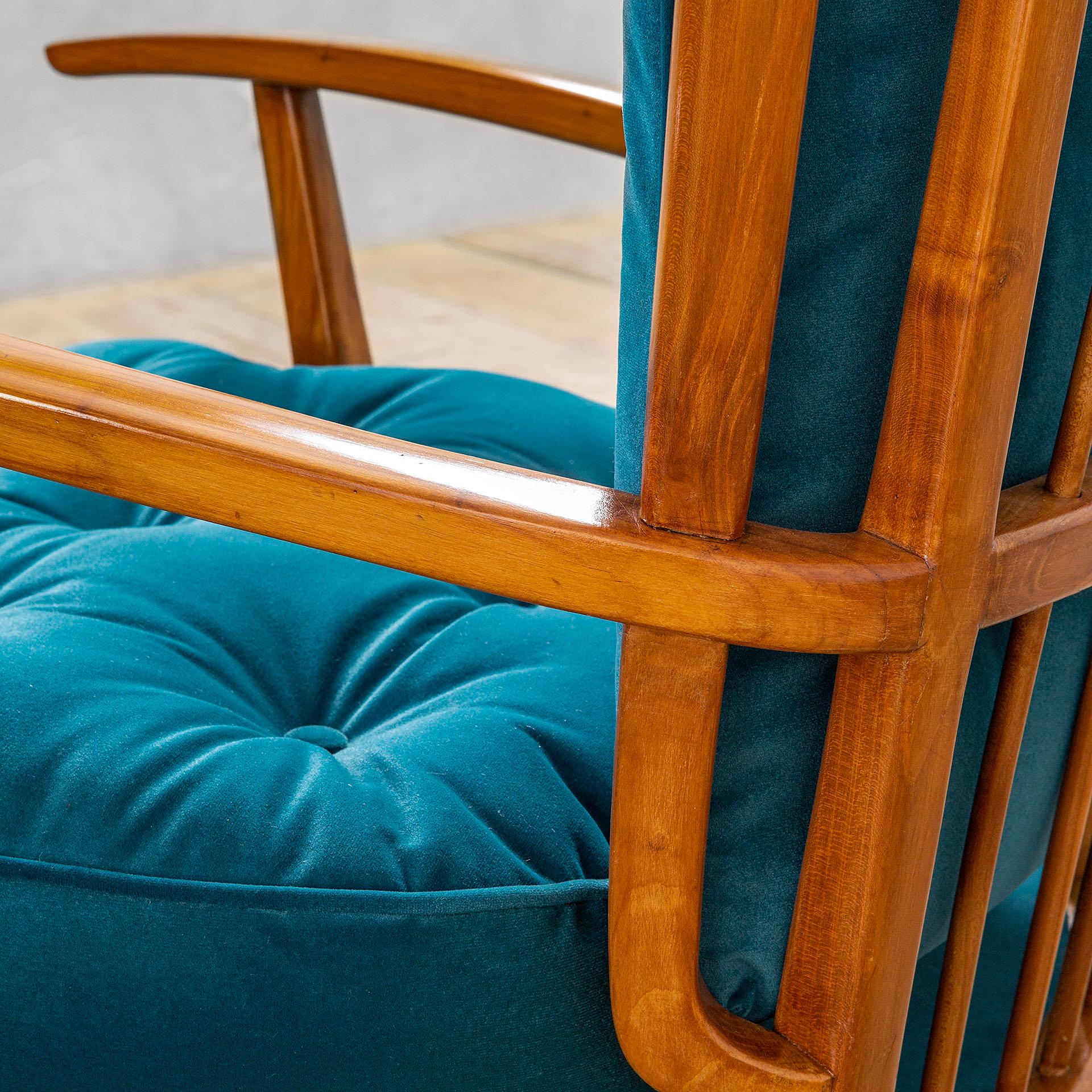 Milieu du XXe siècle Fauteuil et Pouf en Wood et tapisserie de Paolo Buffa du 20e siècle pour Marelli, années 50 en vente