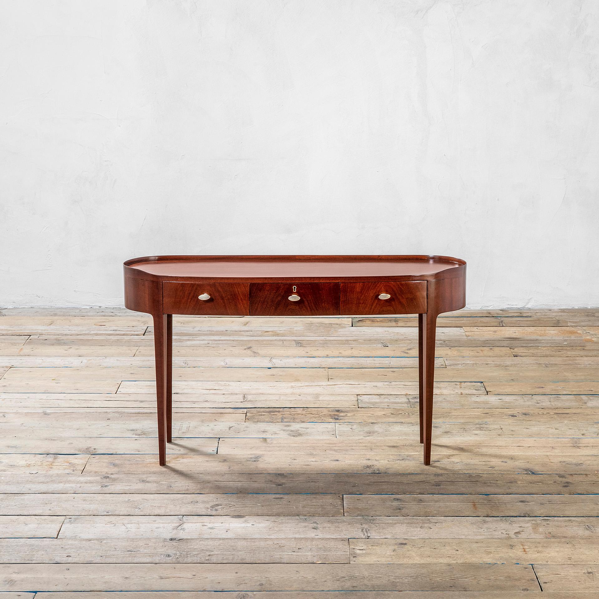 Mid-Century Modern 20th Century Paolo Buffa Console with Handles Designed by Giovanni Gariboldi For Sale