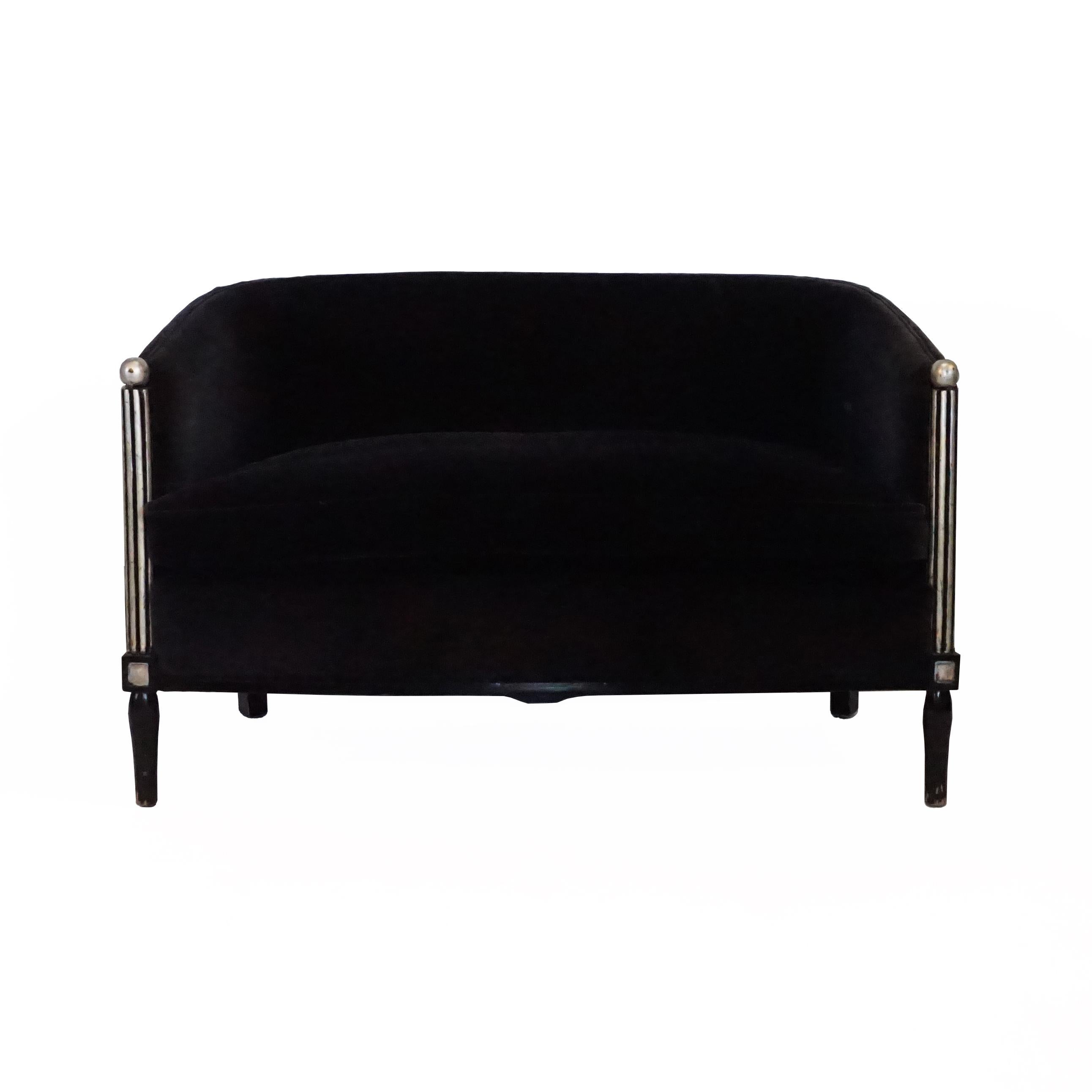 20th Century Black Parisian Art Deco Living Room Set of Three Club Chairs & Sofa For Sale 1