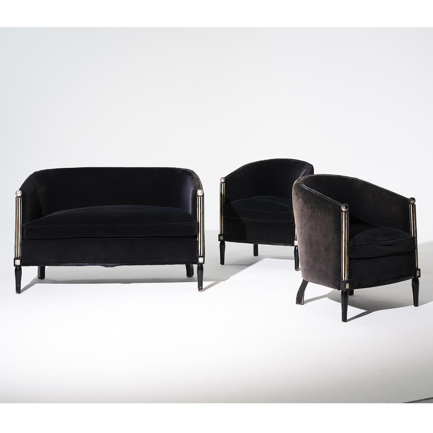 French 20th Century Black Parisian Art Deco Living Room Set of Three Club Chairs & Sofa For Sale