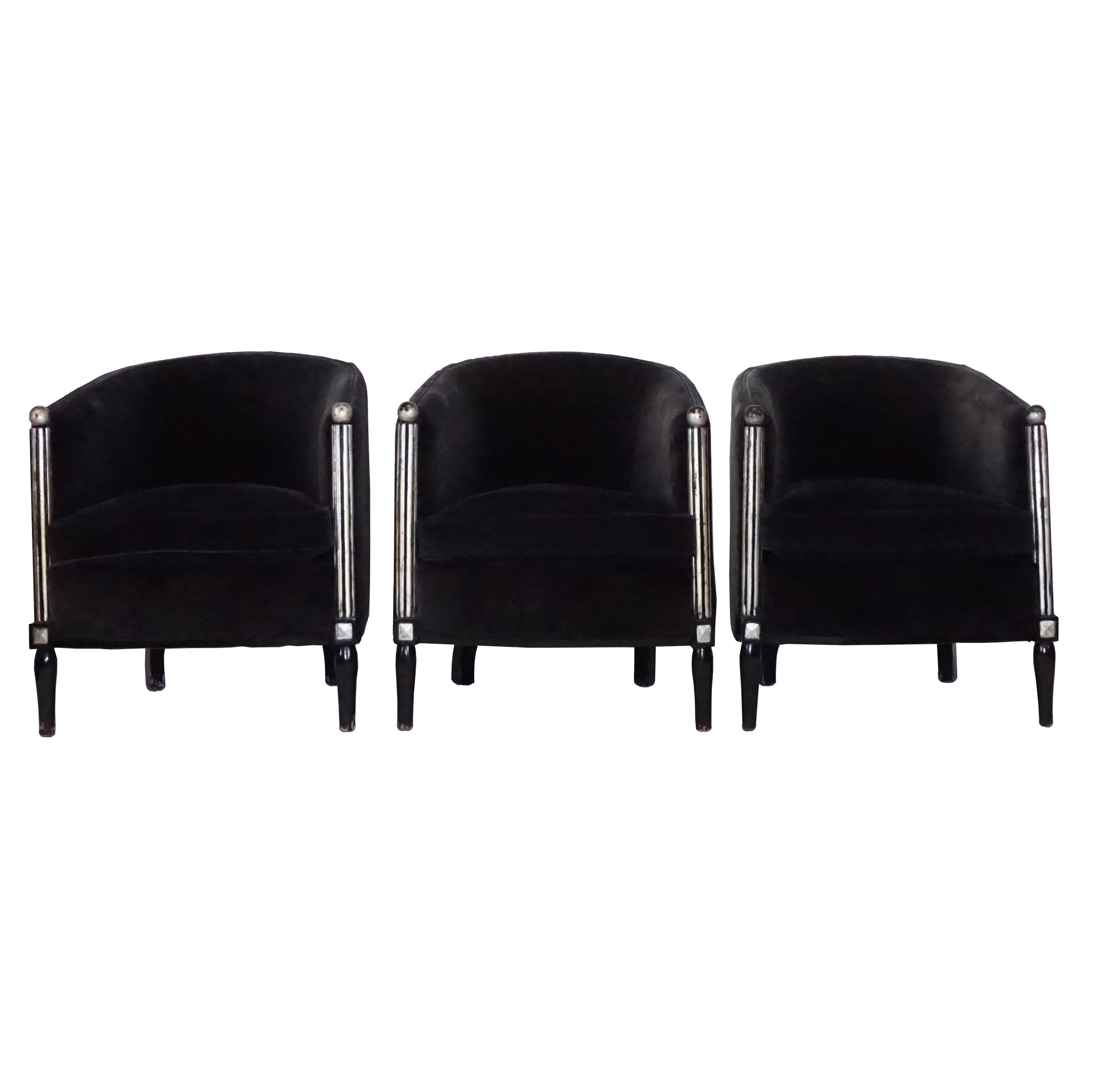 20th Century Black Parisian Art Deco Living Room Set of Three Club Chairs & Sofa For Sale 4