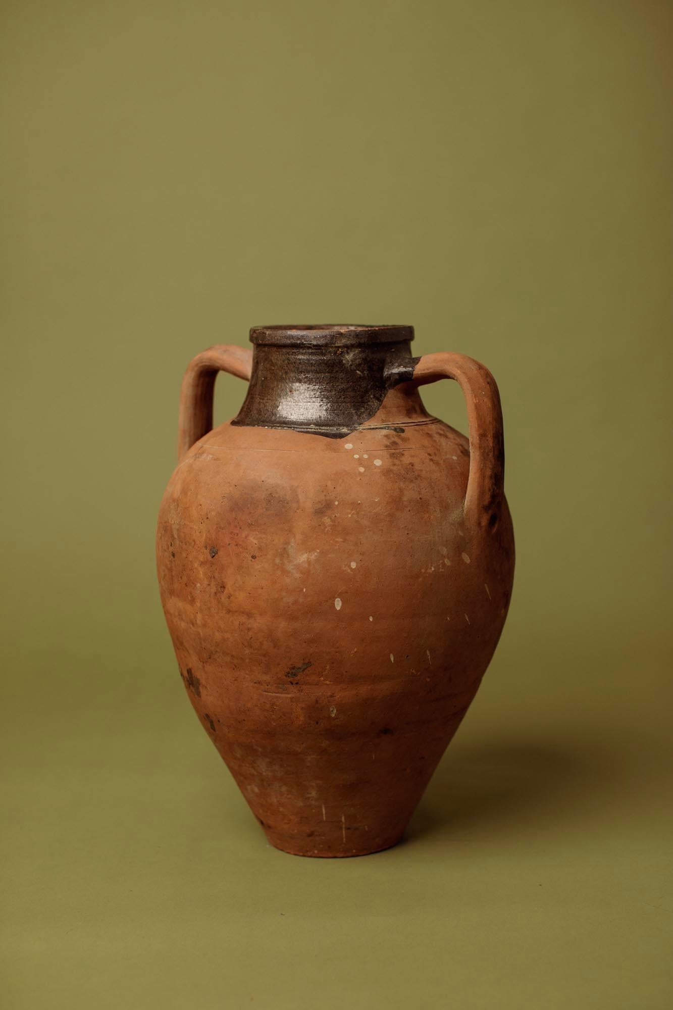 Jarre à olives artisanale en terre cuite à glaçure partielle du 20e siècle, Anato occidental en vente 2