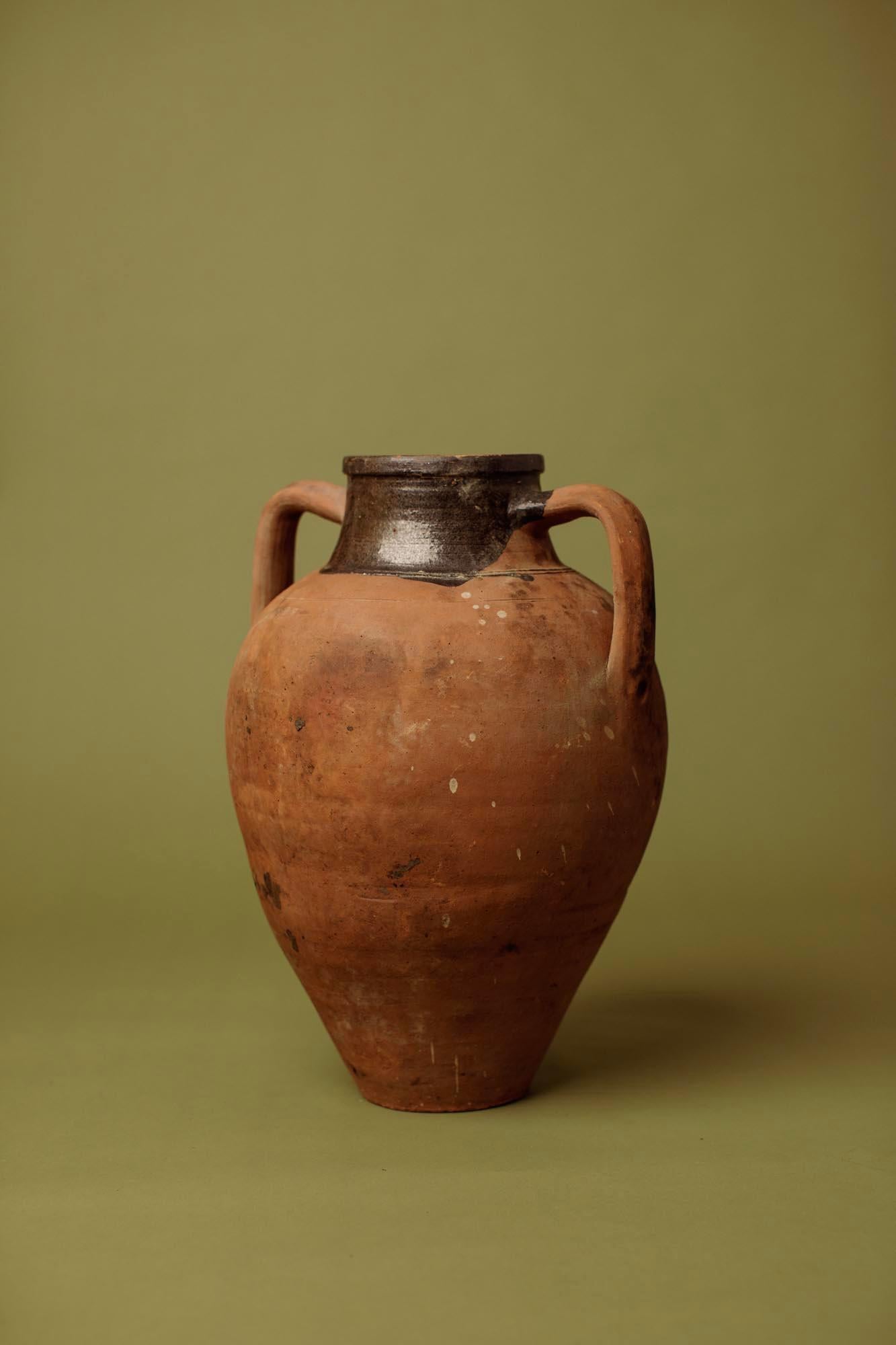 Jarre à olives artisanale en terre cuite à glaçure partielle du 20e siècle, Anato occidental en vente 3