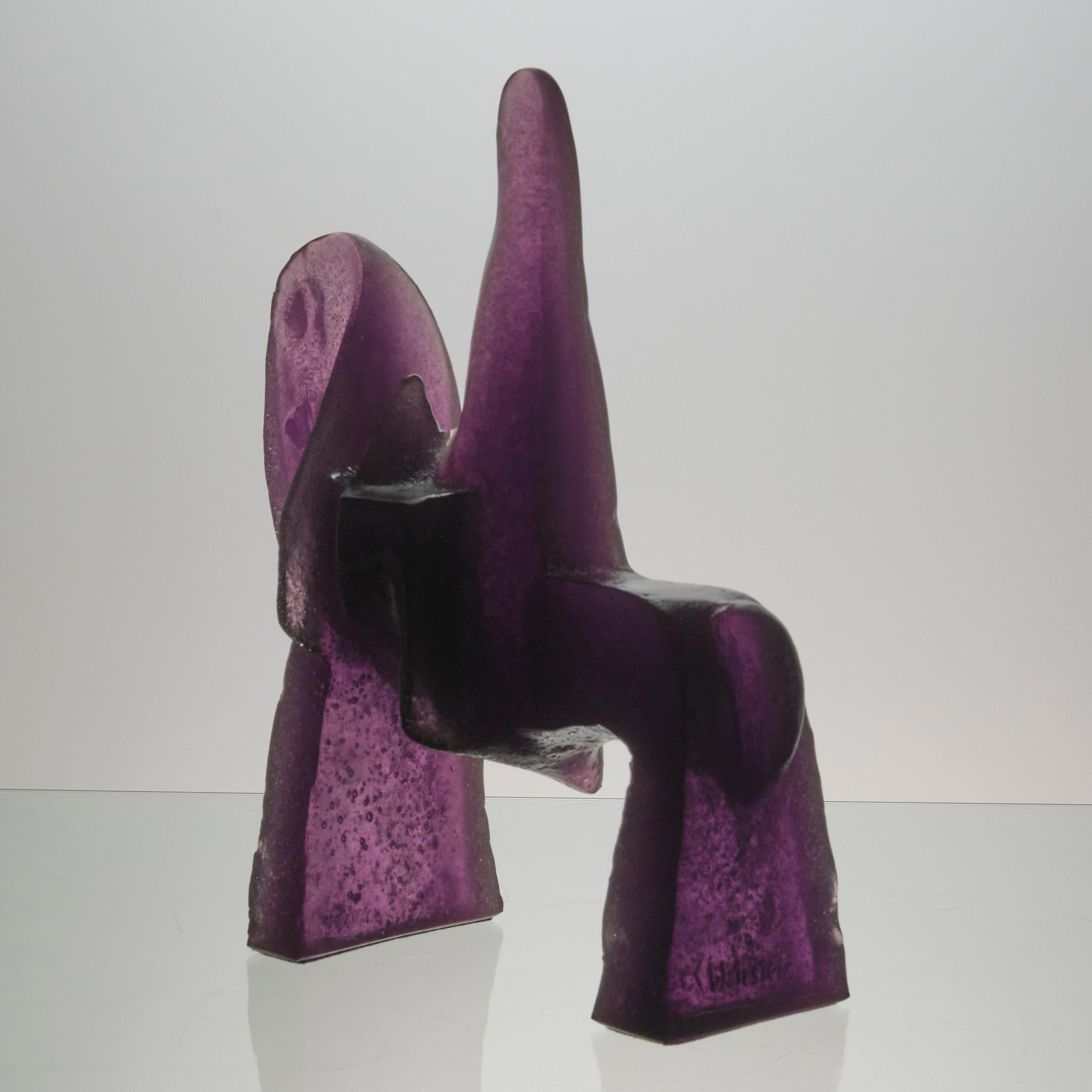 Scultura in vetro Pate de Verre del XX secolo intitolata 