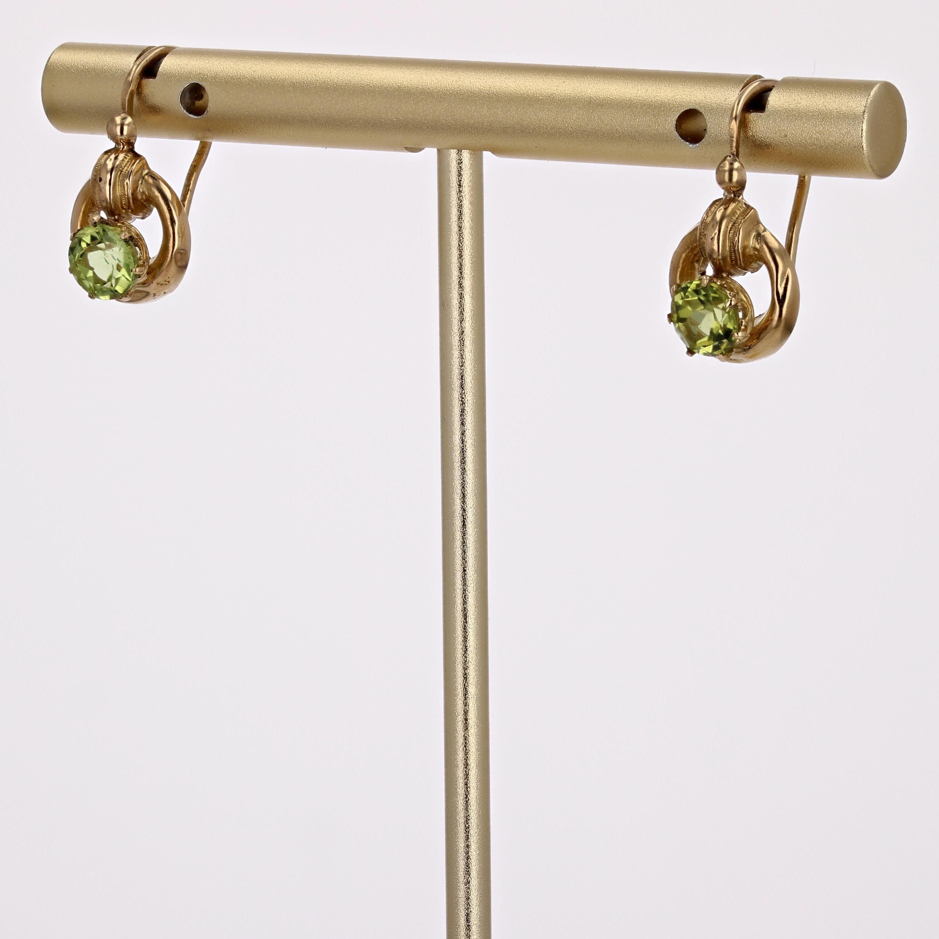 Round Cut 20th Century Peridot 18 Karat Yellow Gold Lever-back Earrings For Sale