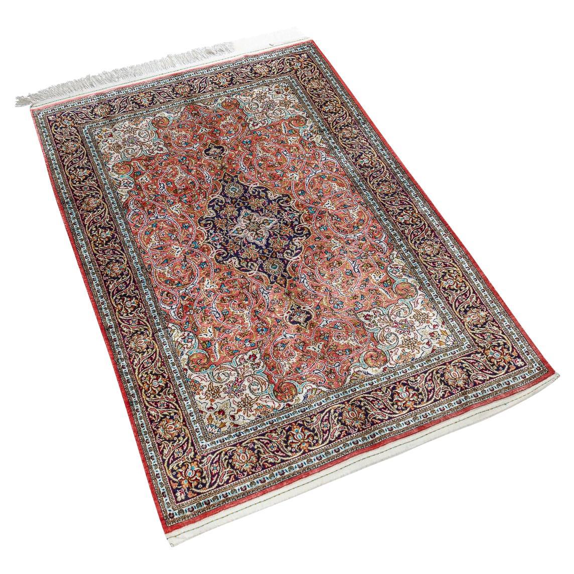 Tappeto Gom persiano del XX secolo, fatto a mano, in seta fine, c.1990