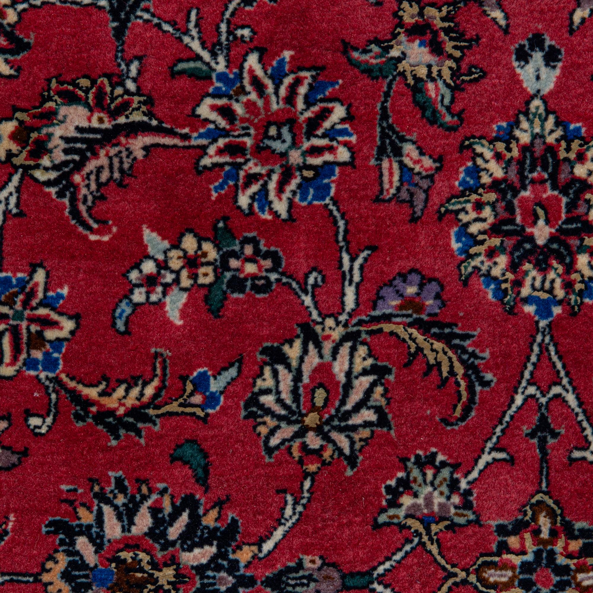 Persischer Orientteppich des 20. Jahrhunderts im Angebot 7