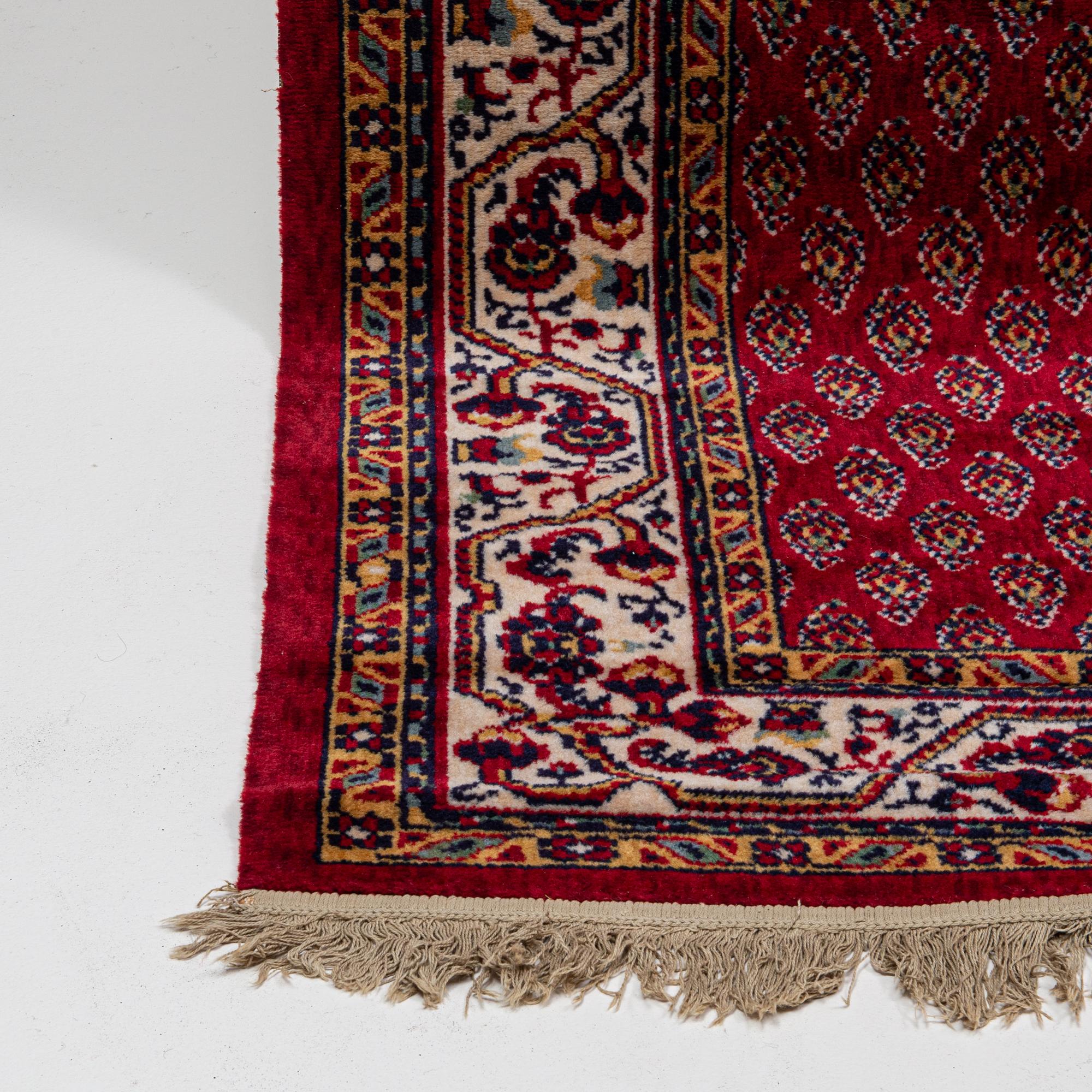 Persischer Orientteppich des 20. Jahrhunderts im Angebot 8