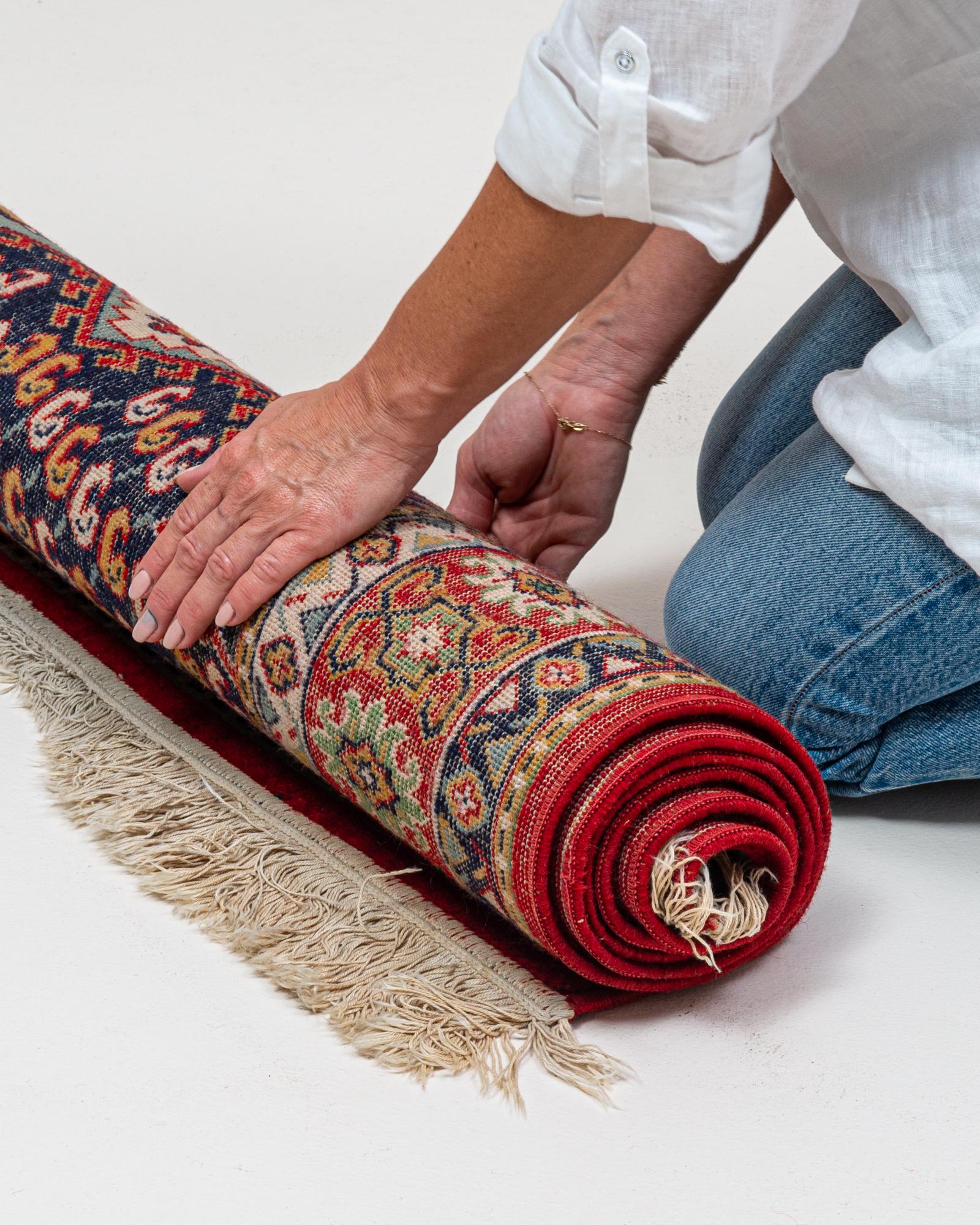 Persischer Orientteppich des 20. Jahrhunderts im Angebot 12