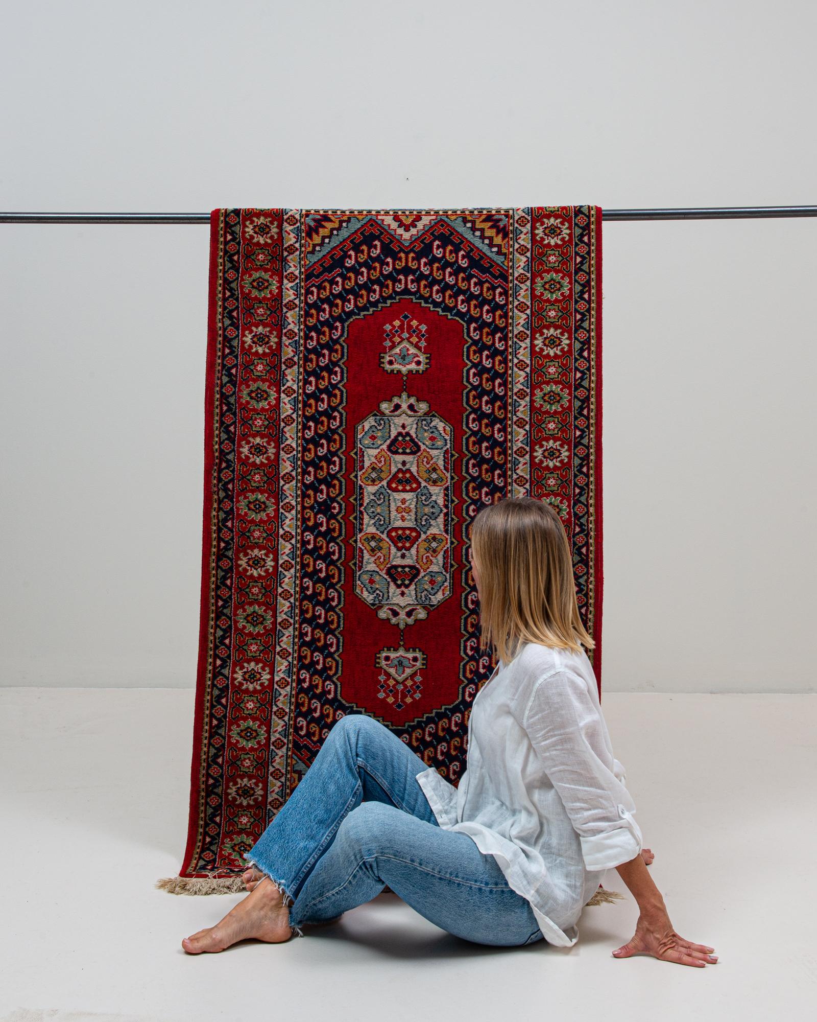 Persischer Orientteppich des 20. Jahrhunderts im Zustand „Gut“ im Angebot in High Point, NC