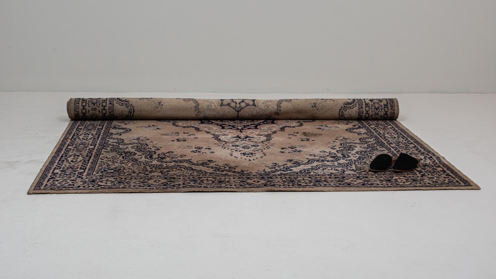 Persischer Orientteppich des 20. Jahrhunderts im Angebot 2