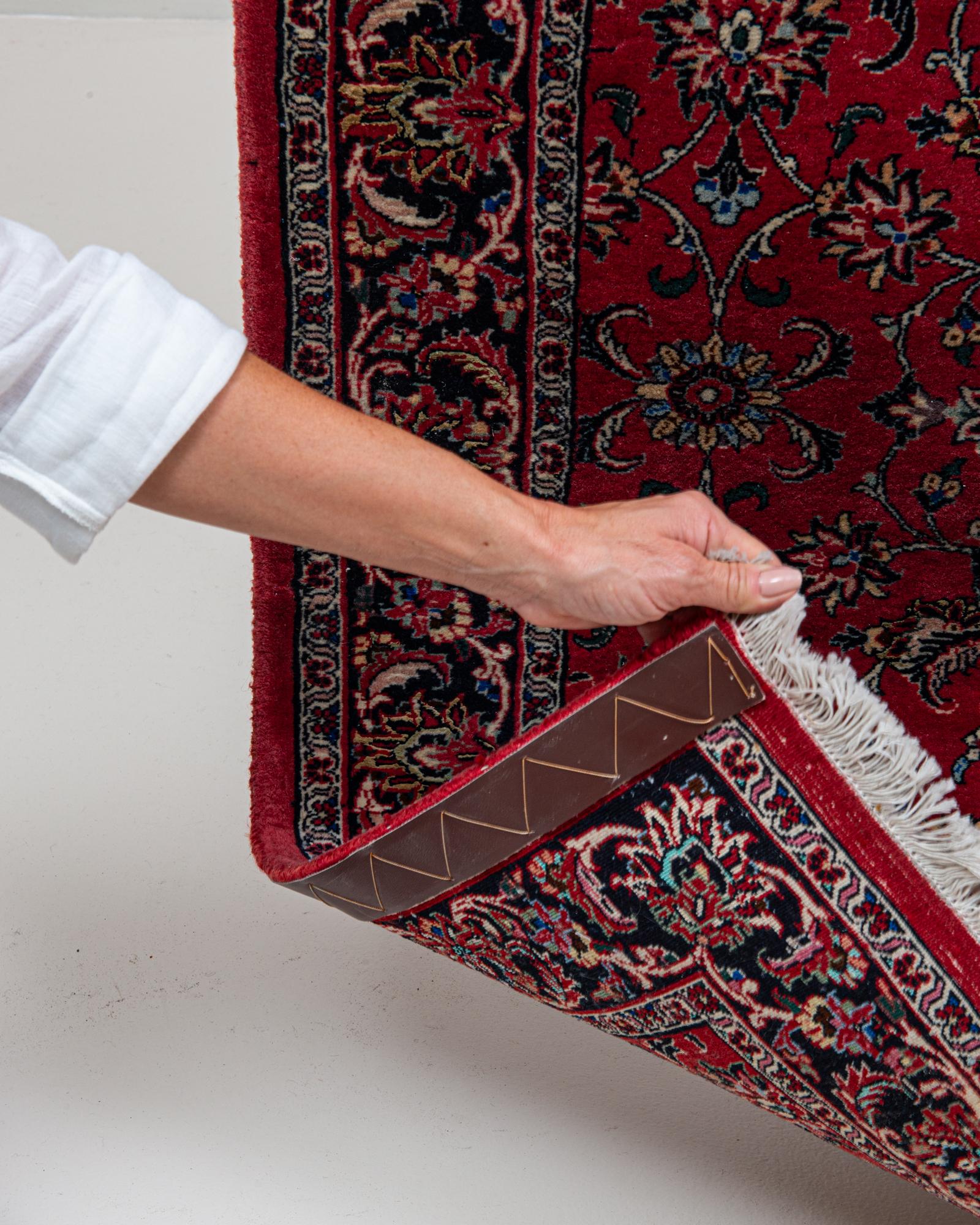 Persischer Orientteppich des 20. Jahrhunderts im Angebot 4