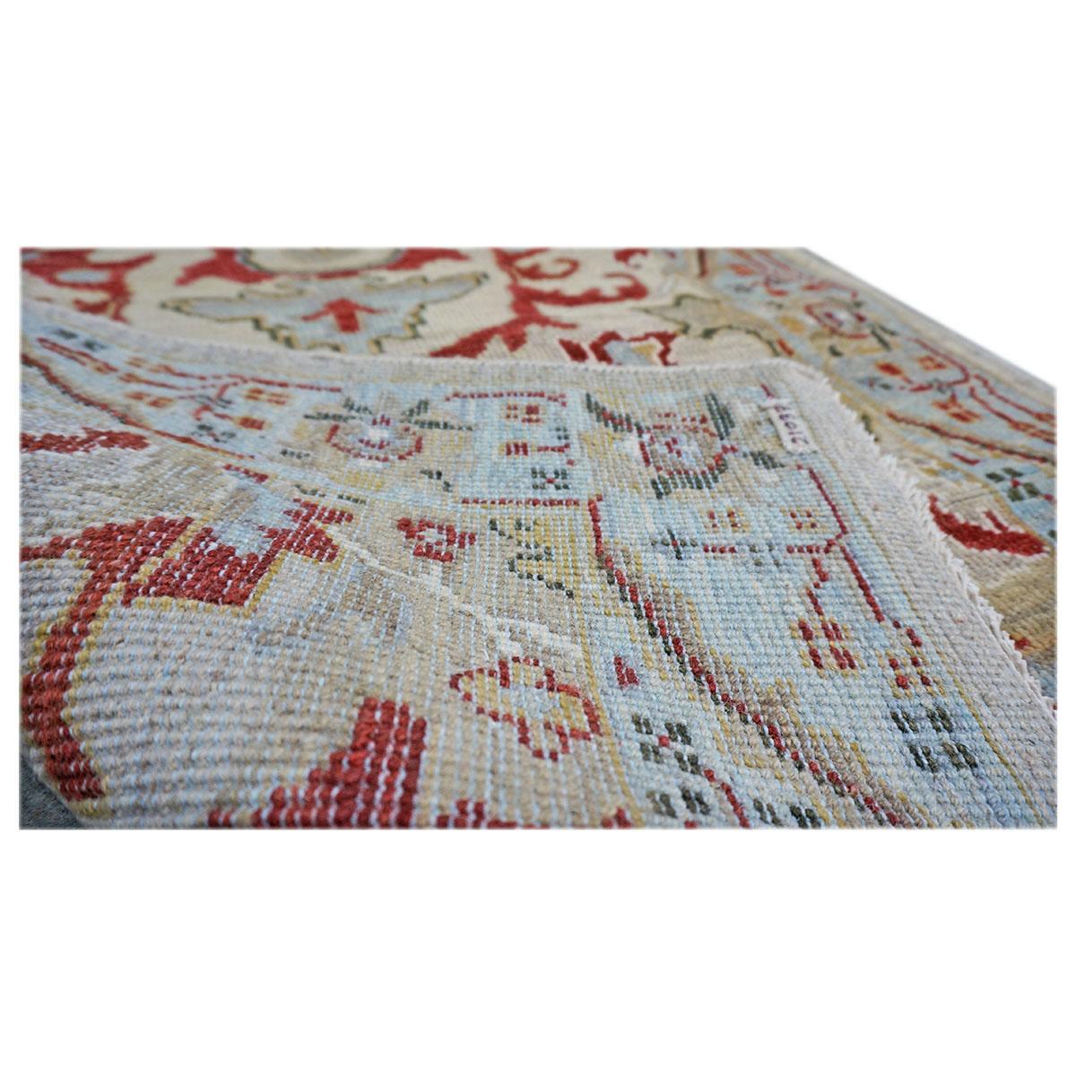 21st Century  Sultanabad 3x10 Tan, Red & Light Blue Handmade Hall Runner In Excellent Condition For Sale In Houston, TX