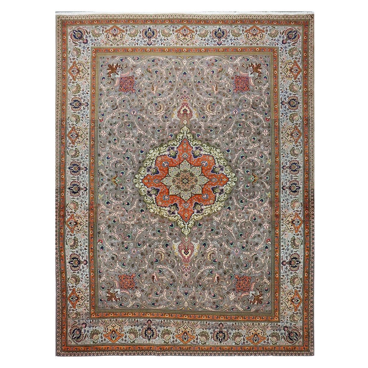 Persischer 10x13-Teppich aus Woll-Tabriz des 20. Jahrhunderts mit grauer und hellblauer Bordüre