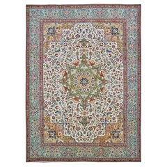 Siglo XX Alfombra persa Tabriz 9x13 marfil, verde claro y rojo hecha a mano